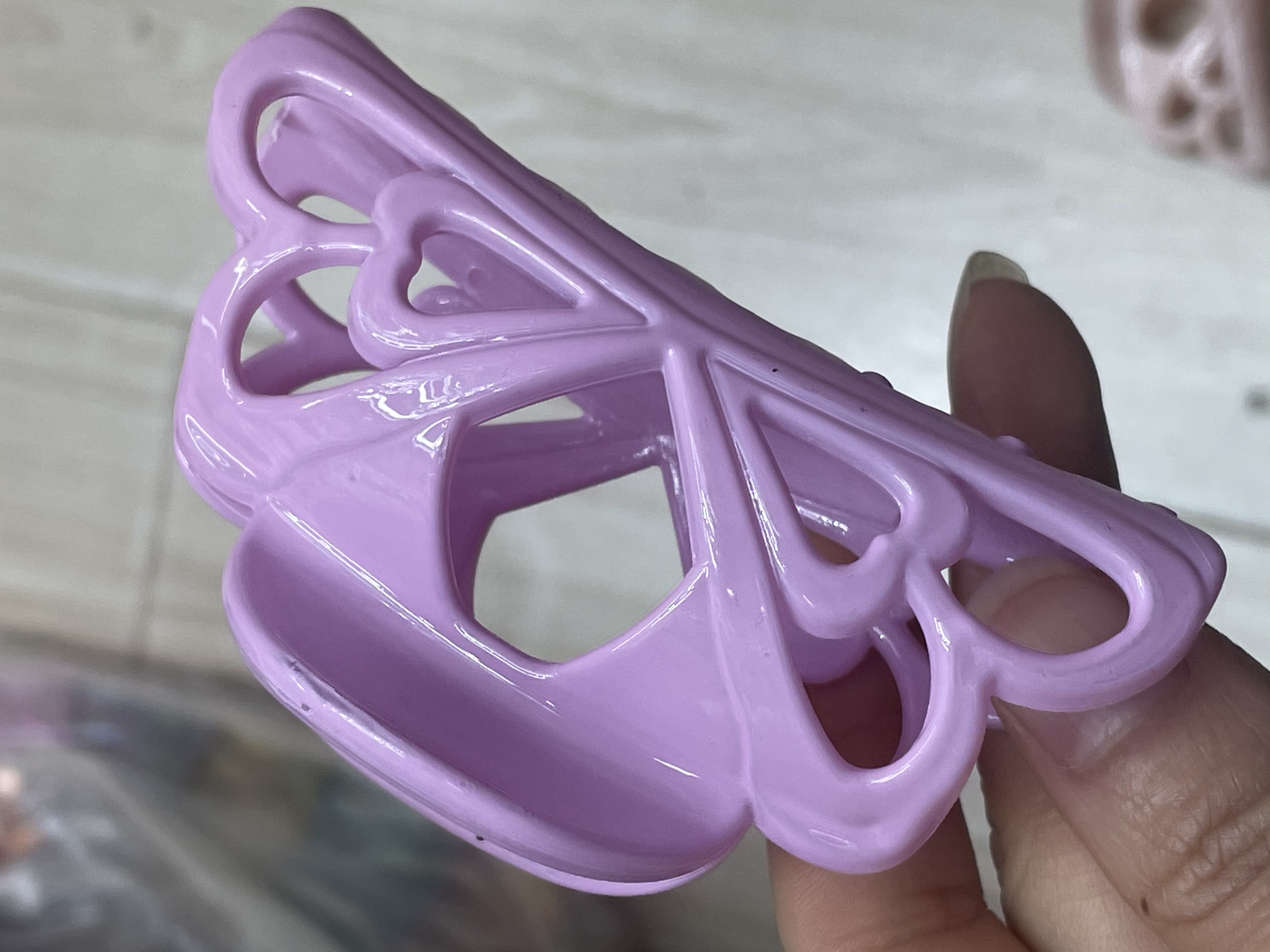 Shark hair clips, grab clips, duckbill clips, hair accessories, fashionable and versatile, simple styles for women details Picture