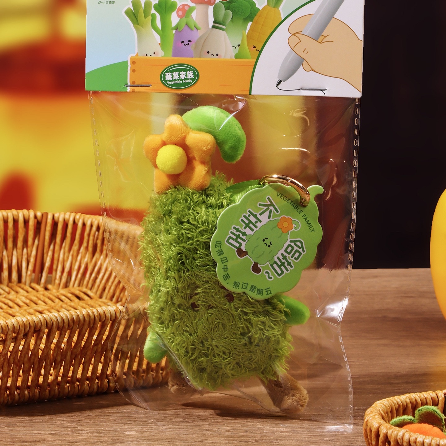 KUKI plush pen for stress relief, kneading bread, hot dog-shaped pen, gift pendant, student gel pen detail image 15