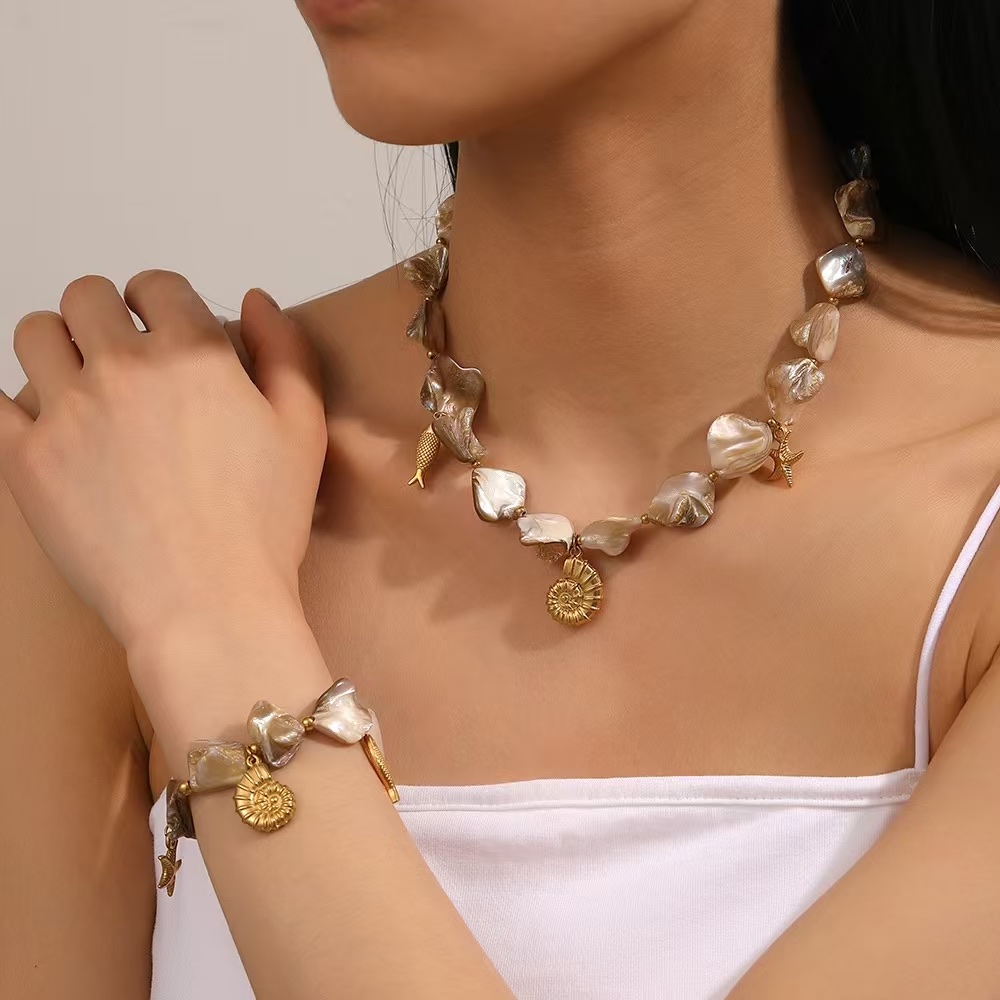 沙滩贝壳饰品民族风锁骨链时尚饰品百搭个性项链女简约潮流配饰锁骨链