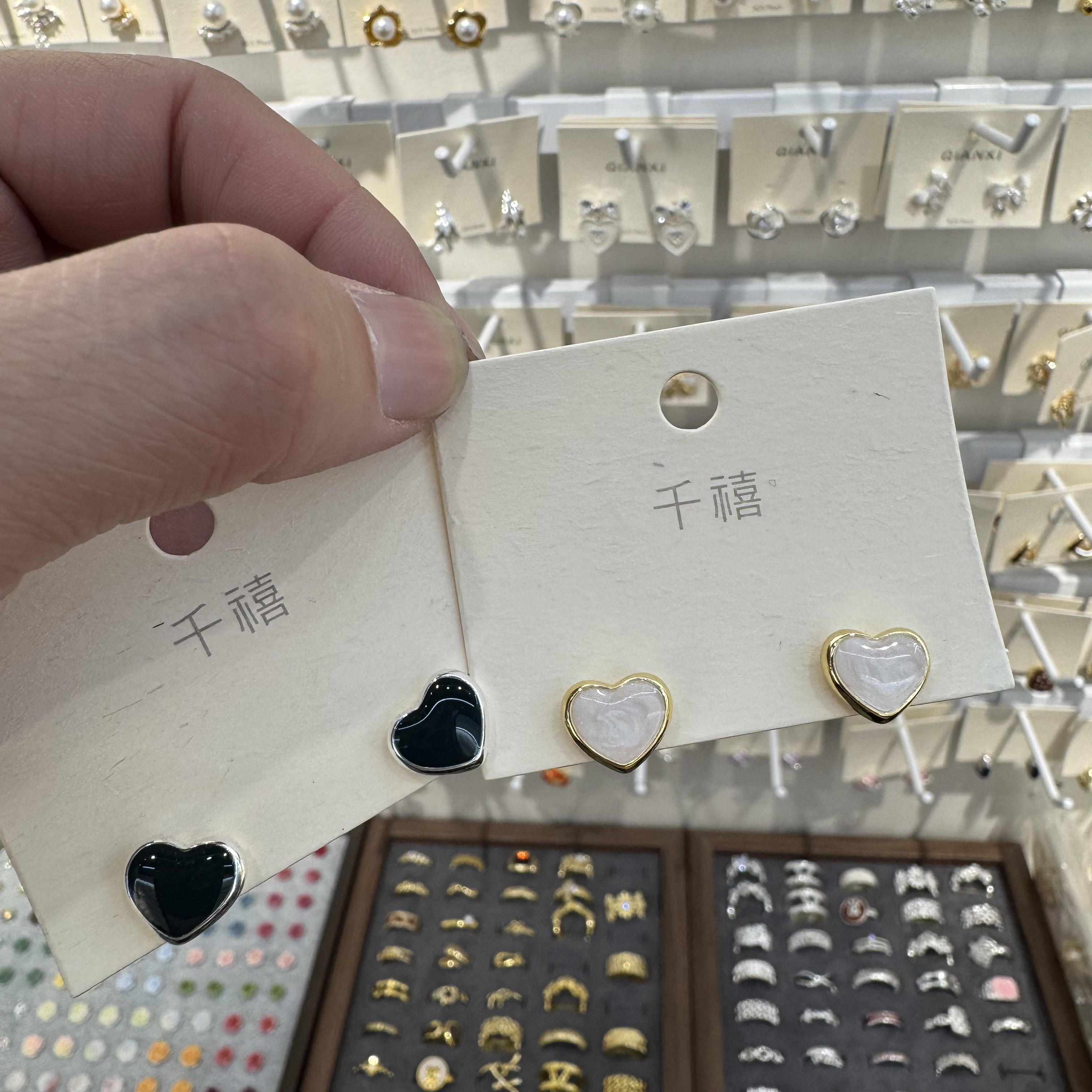 手工画油爱心耳饰 小巧精致 百搭时尚款