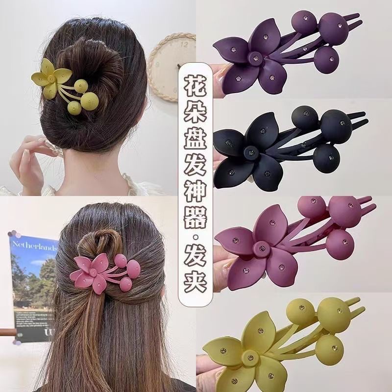 Wholesale of large-sized flower-shaped duckbill hair clips and hairpins, popular platter hairstyle bestsellers, stylish scratch-off new headwear for women at the back of the head details Picture