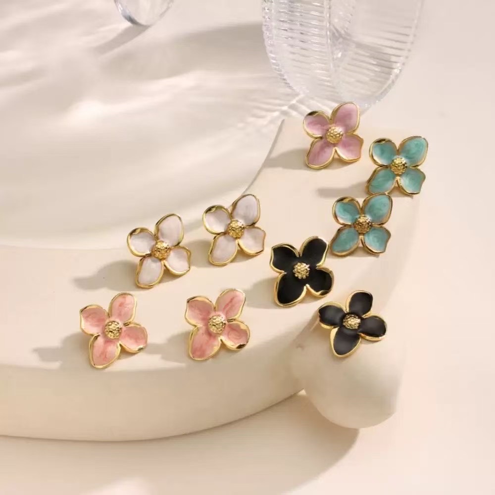 Fashionable oil ear stud earrings, stainless steel five-pointed star bow, dazzling, simple and elegant, women's ear stud accessories, versatile and trendy accessories Item Picture