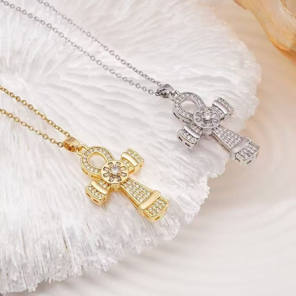 Stainless steel 18K financial necklace, cute bow, moon heart necklace, jewelry necklace, necklace gift decoration Specification image