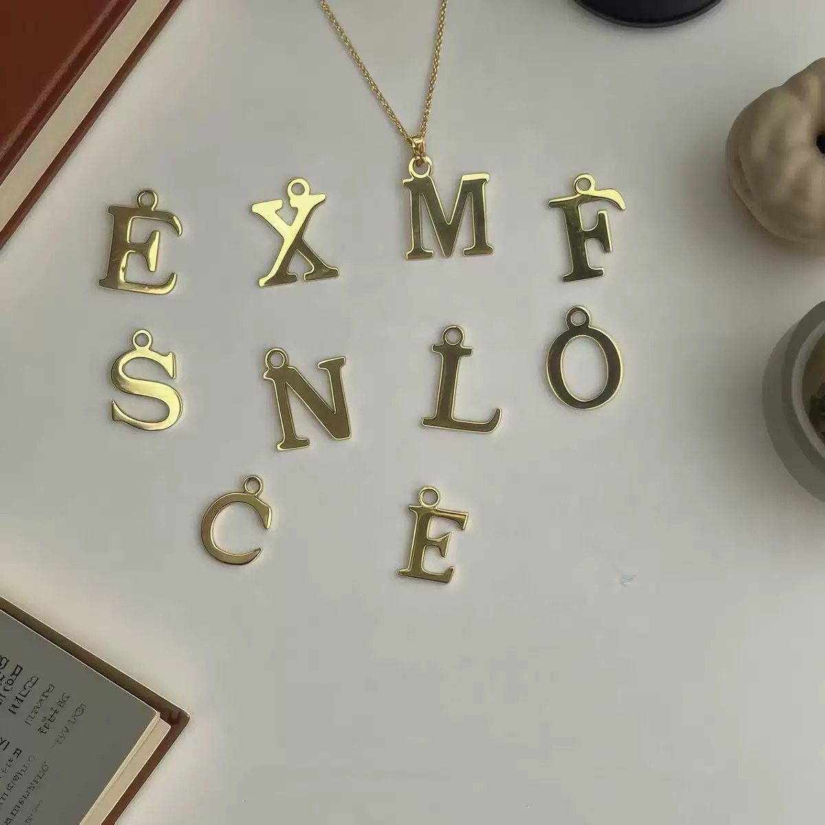 不锈钢字母项链