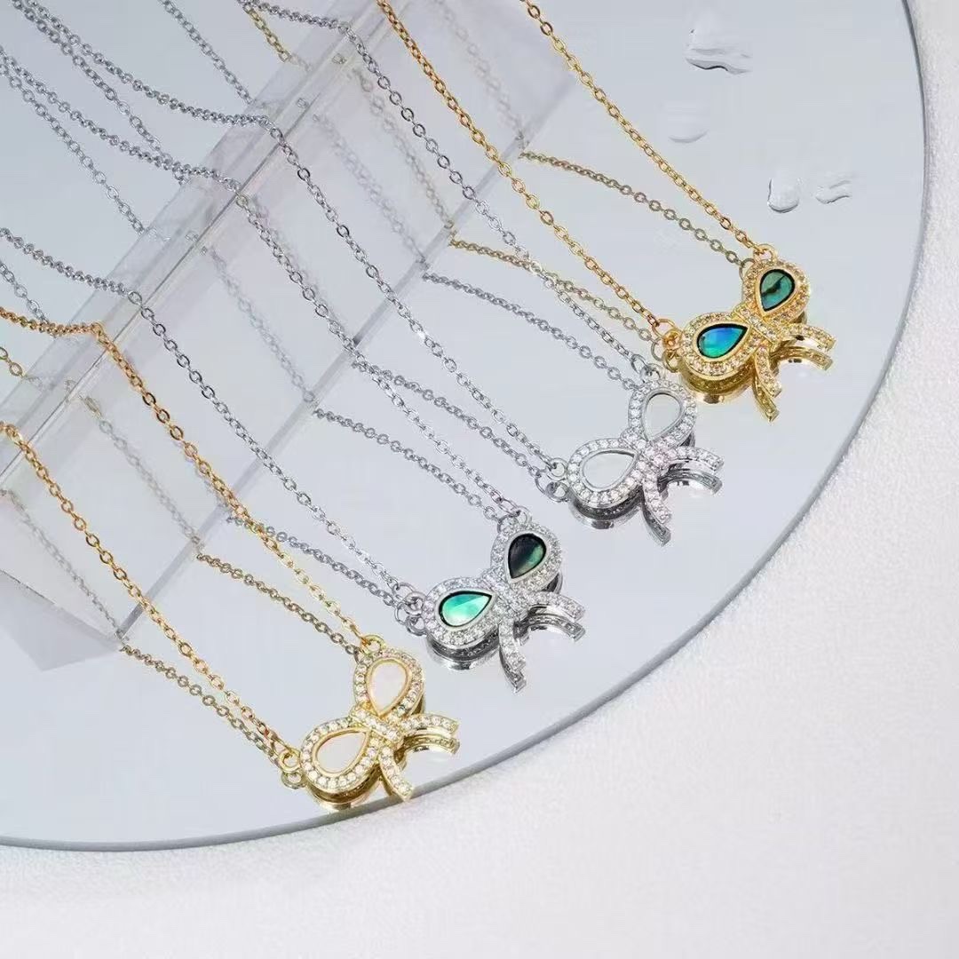 Stainless steel 18K financial necklace, cute bow, moon heart necklace, jewelry necklace, necklace gift decoration Item Picture