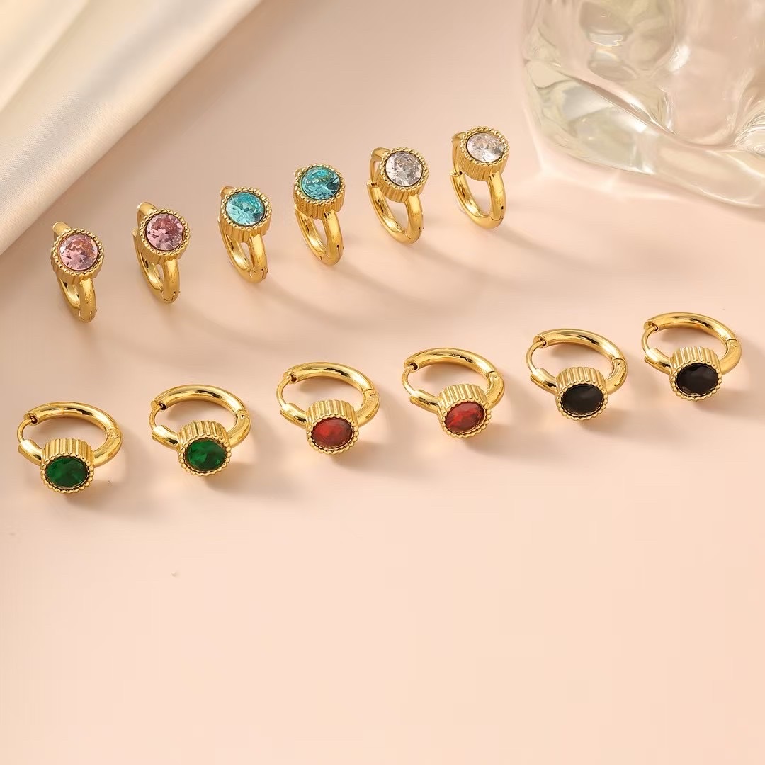 18k gold stainless steel ear buckle earring accessories, alloy ear plugs, fashionable earrings, simple and versatile women's accessories