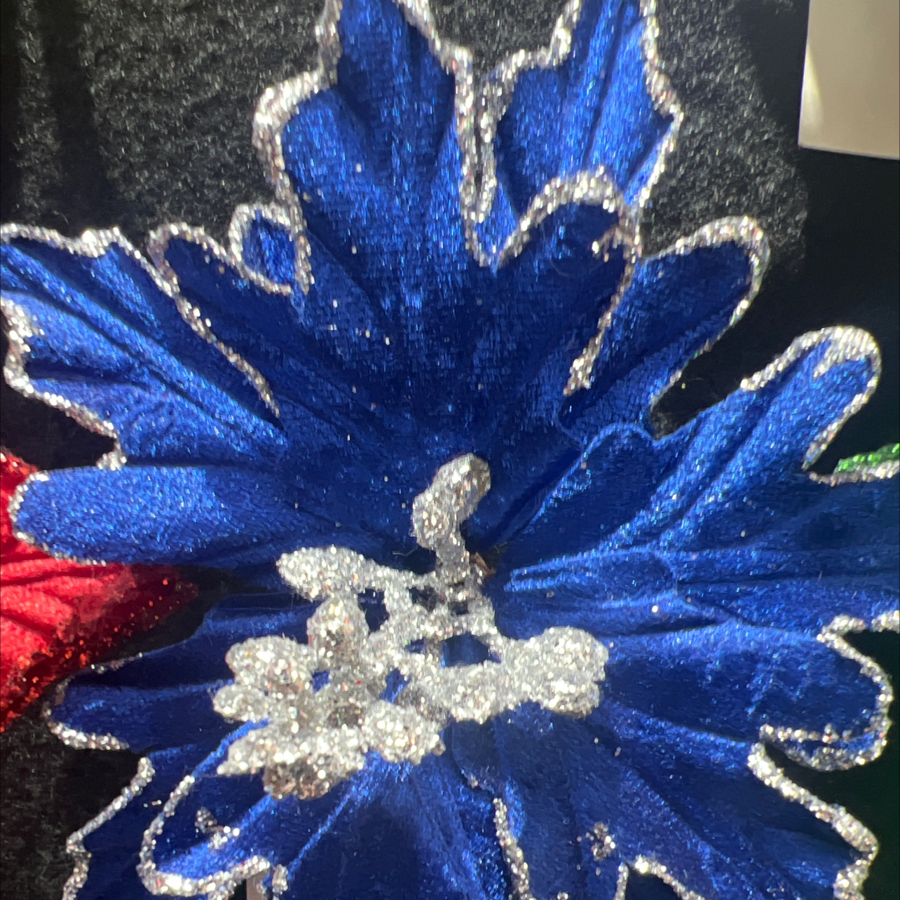 仿真花。圣诞花头