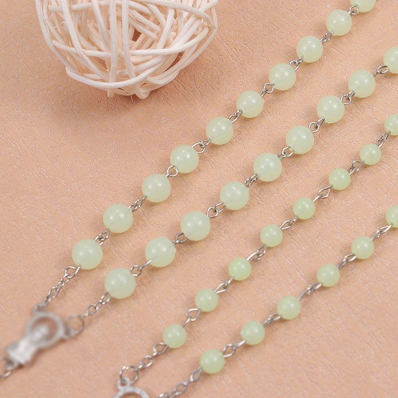 跨境复古盒装宗教玛利亚夜光绿串珠念珠合金吊牌十字架饰品项链 产品图