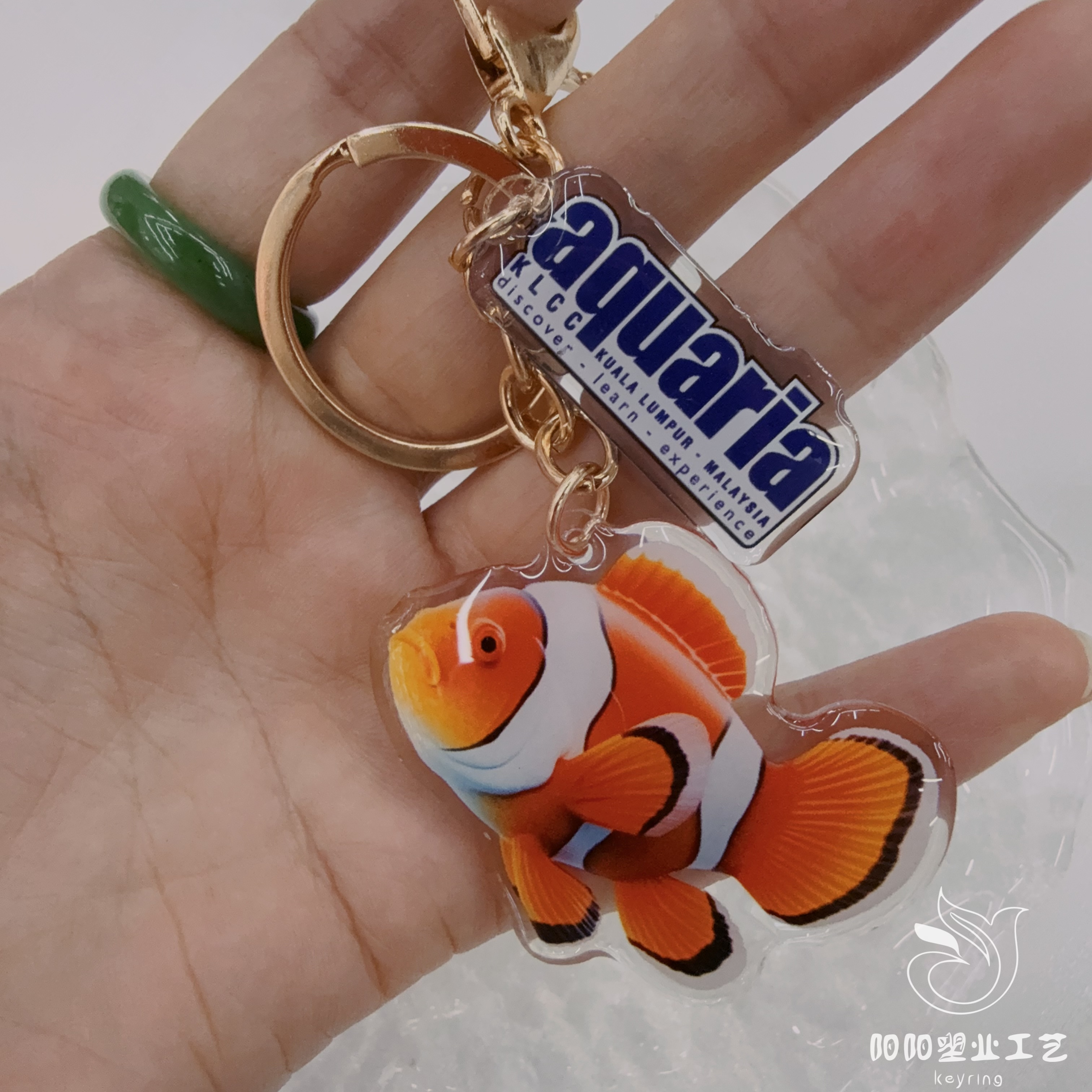 Llavero acrílico clown fish ballena colgante llavero colgante bolsa oceanario pareja recuerdos Application Scenario