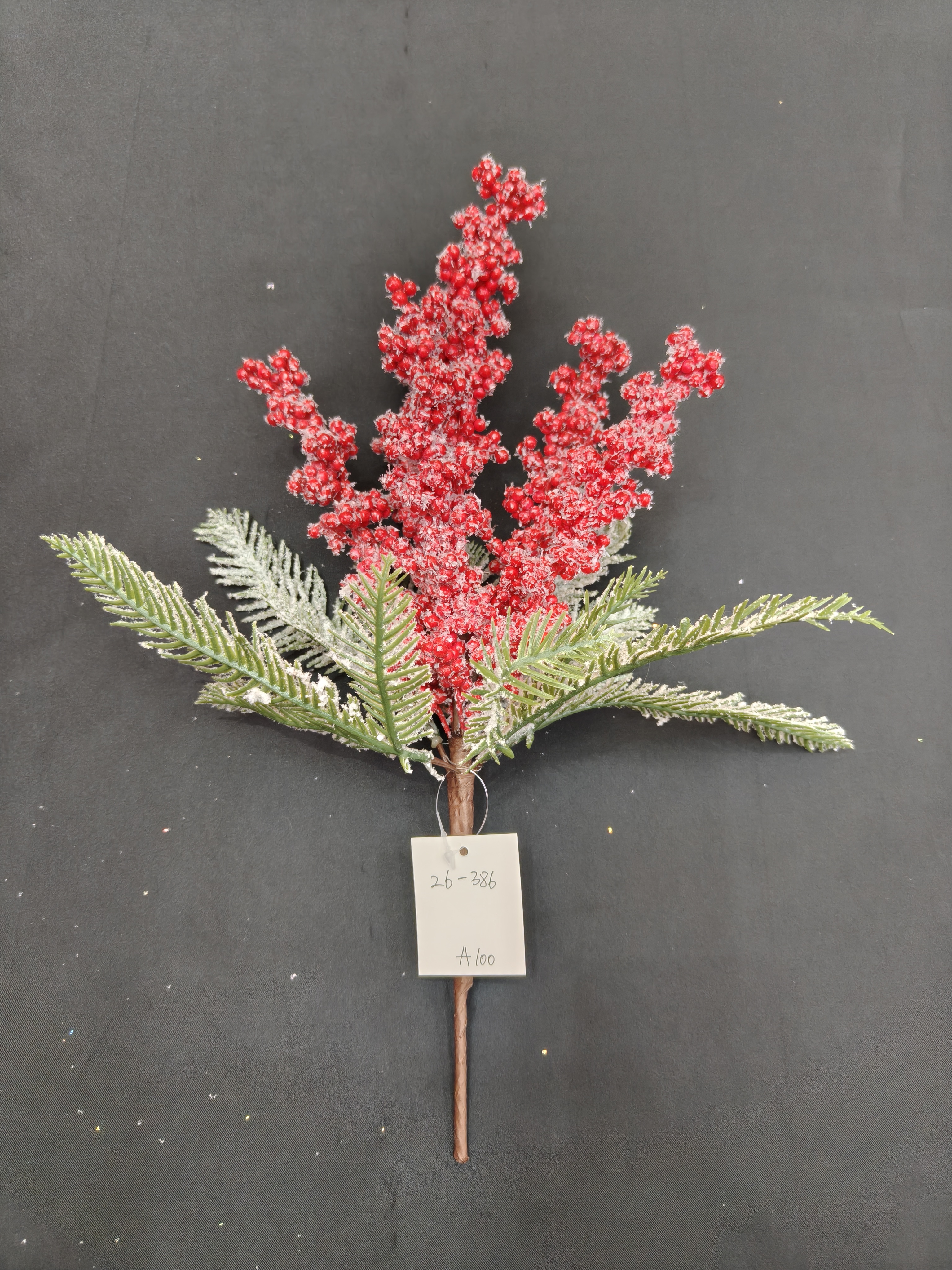 Christmas decorations, Christmas trees, Christmas red fruits, snowflakes, Christmas bows, Christmas decorative items, festival decoration items Specification image