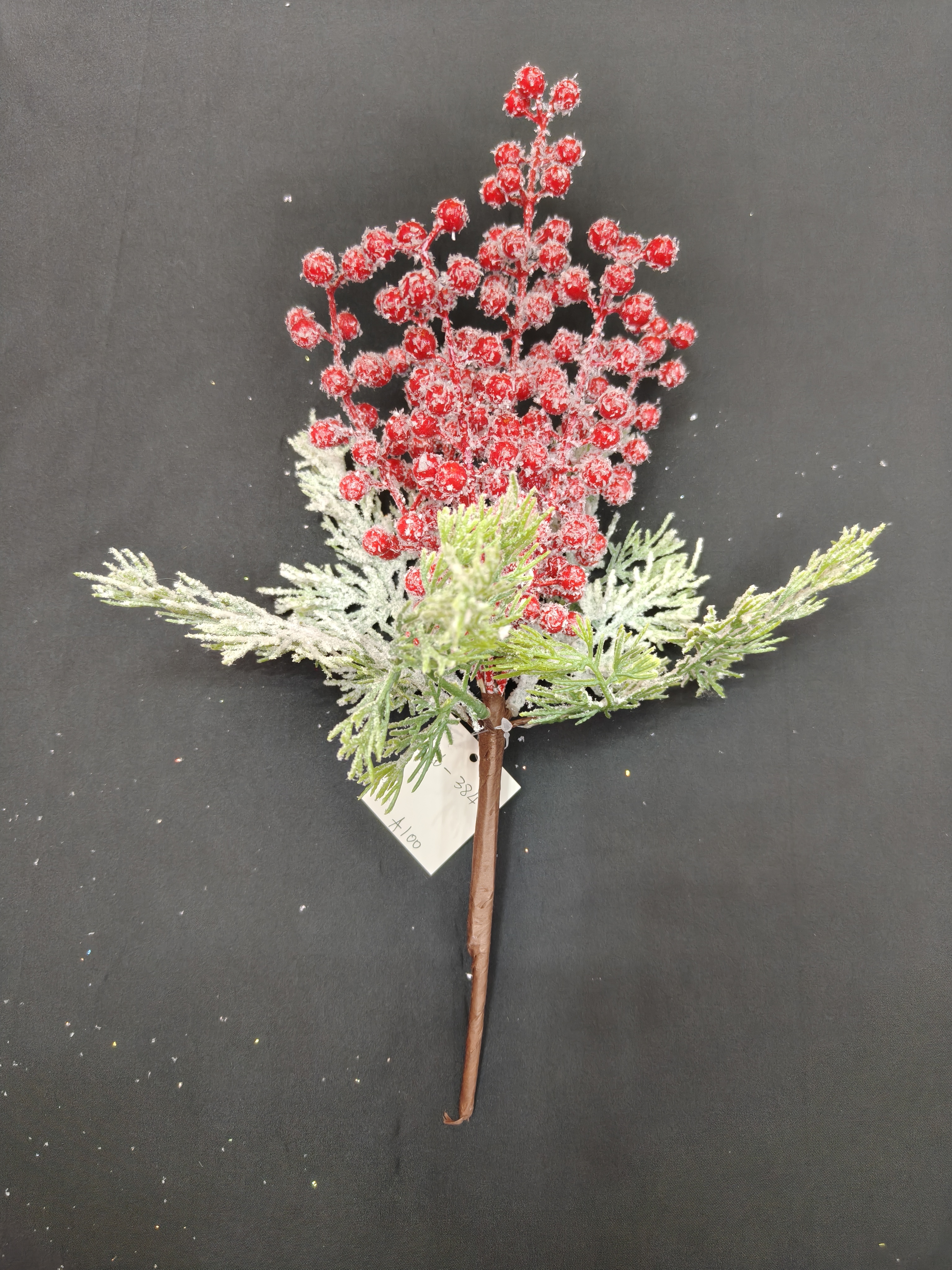 Christmas decorations, Christmas trees, Christmas red fruits, snowflakes, Christmas bows, Christmas decorative items, festival decoration items details Picture