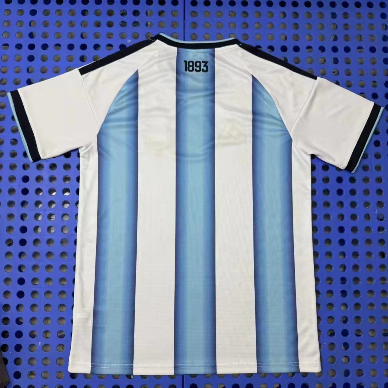 足球球衣 2026阿根廷主场（可定制）尺码 S，X，L，XL，XXL细节图