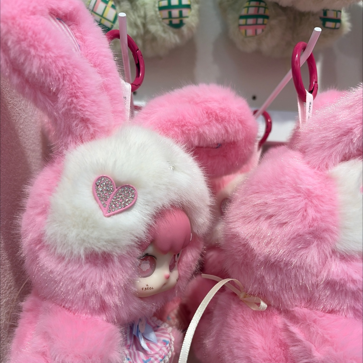 Long-eared rabbit plush pendant