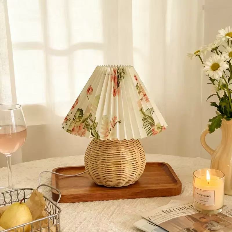 A warm and cozy wicker fabric decorative small desk lamp detail image 4