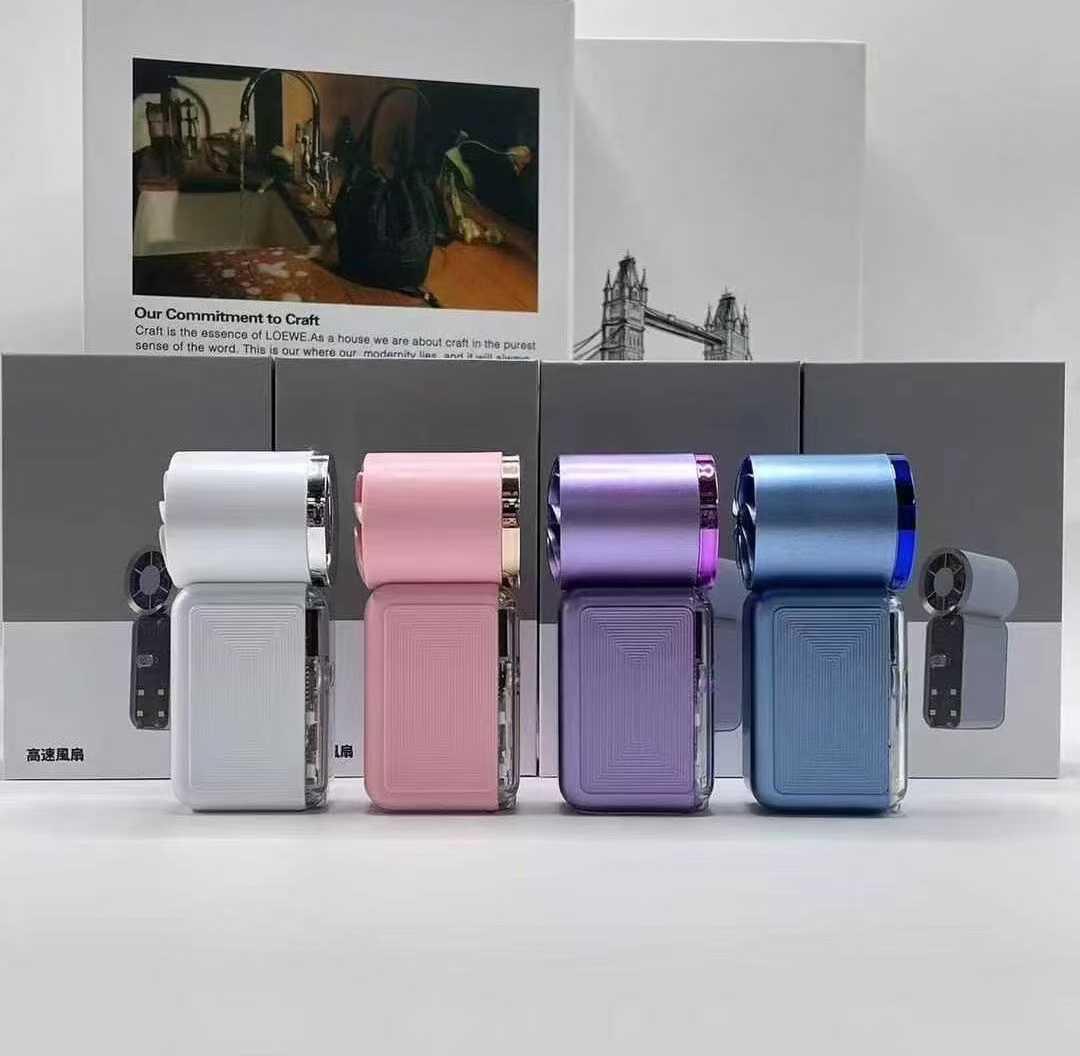 The new mini ice pack refrigeration handheld cold pack high-speed turbine transparent mecha has an ultra-long battery life