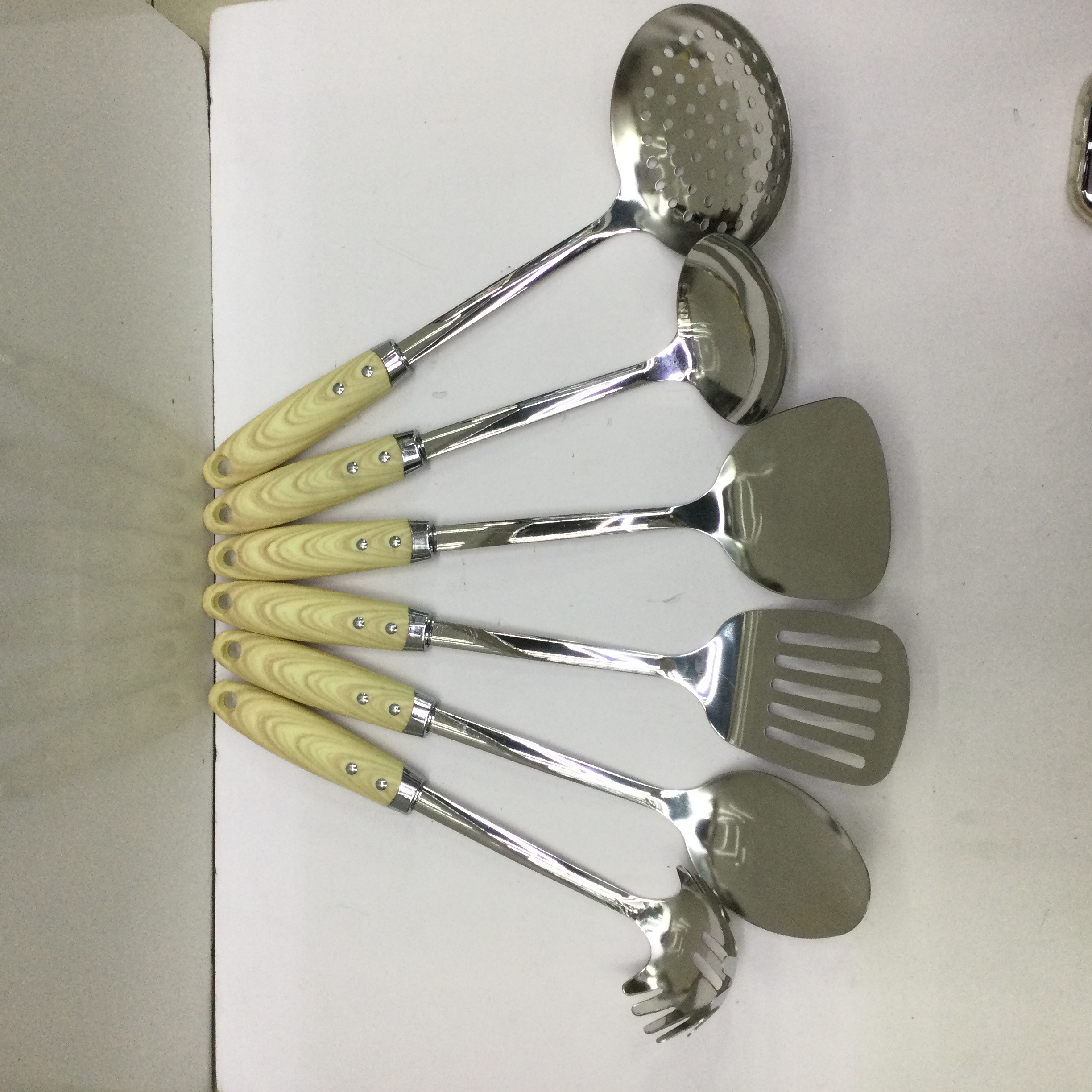 3厘白木纹二钉插柄