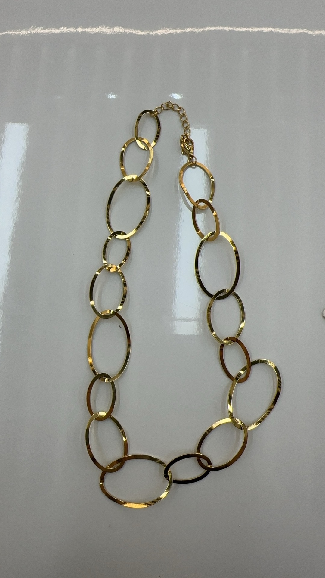 European and American style necklaces, fashionable and simple metal chains, versatile women's accessories, long and trendy accessories detail image 4