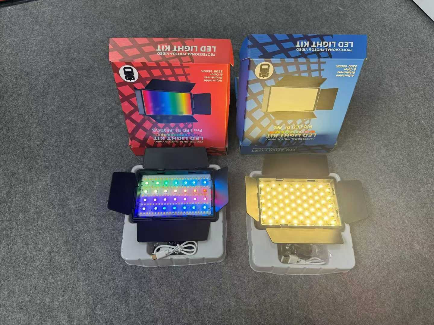 RL-560 outdoor live photography with three-color temperature fill light Specification image