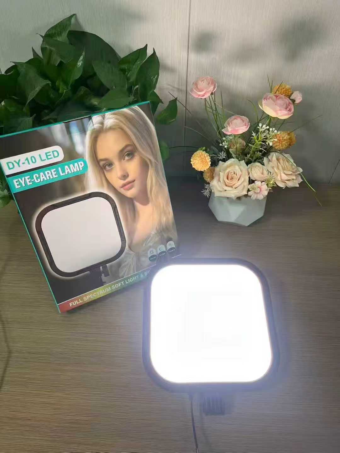 DY-10 LED live streaming fill light Application Scenario