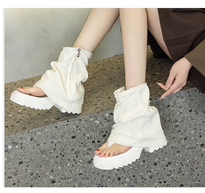 欧美风设计感夏牛仔布夹趾堆堆袜靴露趾时尚厚底凉靴凉鞋详情图14