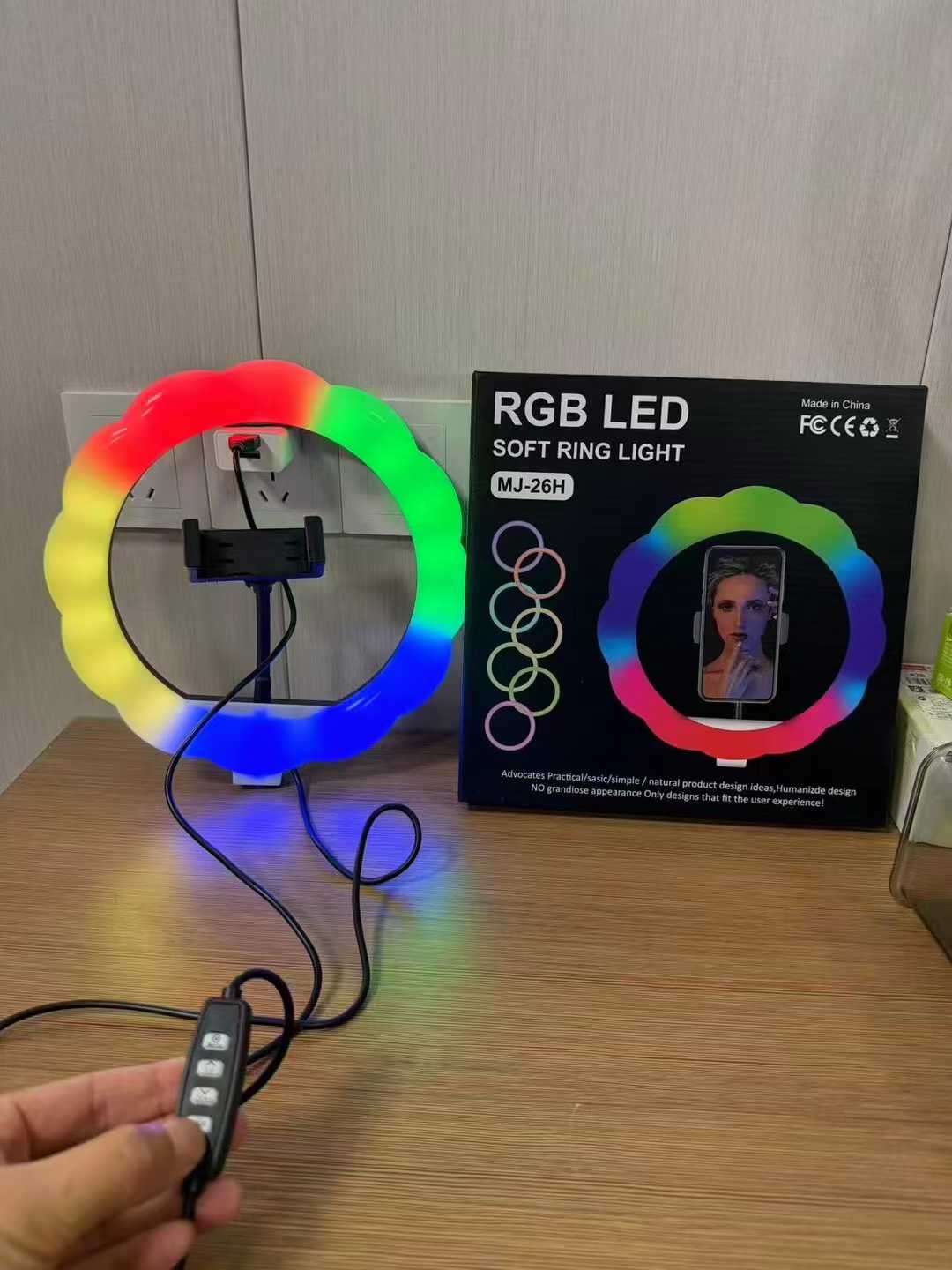 MJ-26H desktop stand fill light disc adjustment RGB colorful desktop live streaming. detail image 7