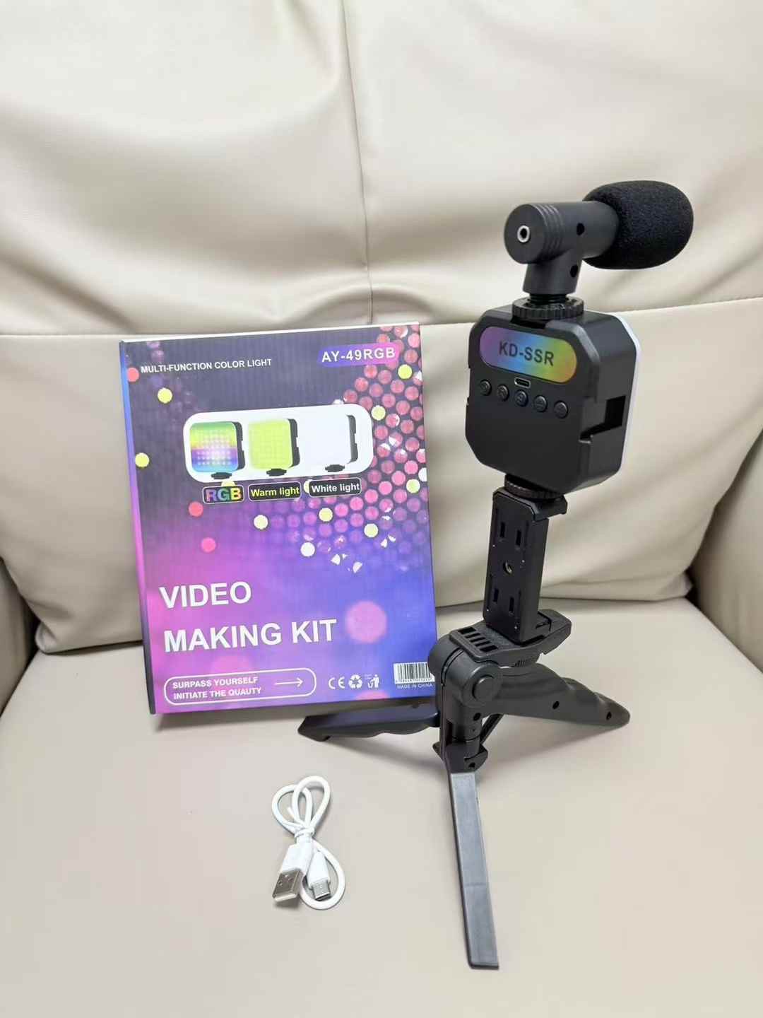Ay-49 RGB mobile phone fill light, photography light, live streaming Mini square. Mobile phone stand details Picture