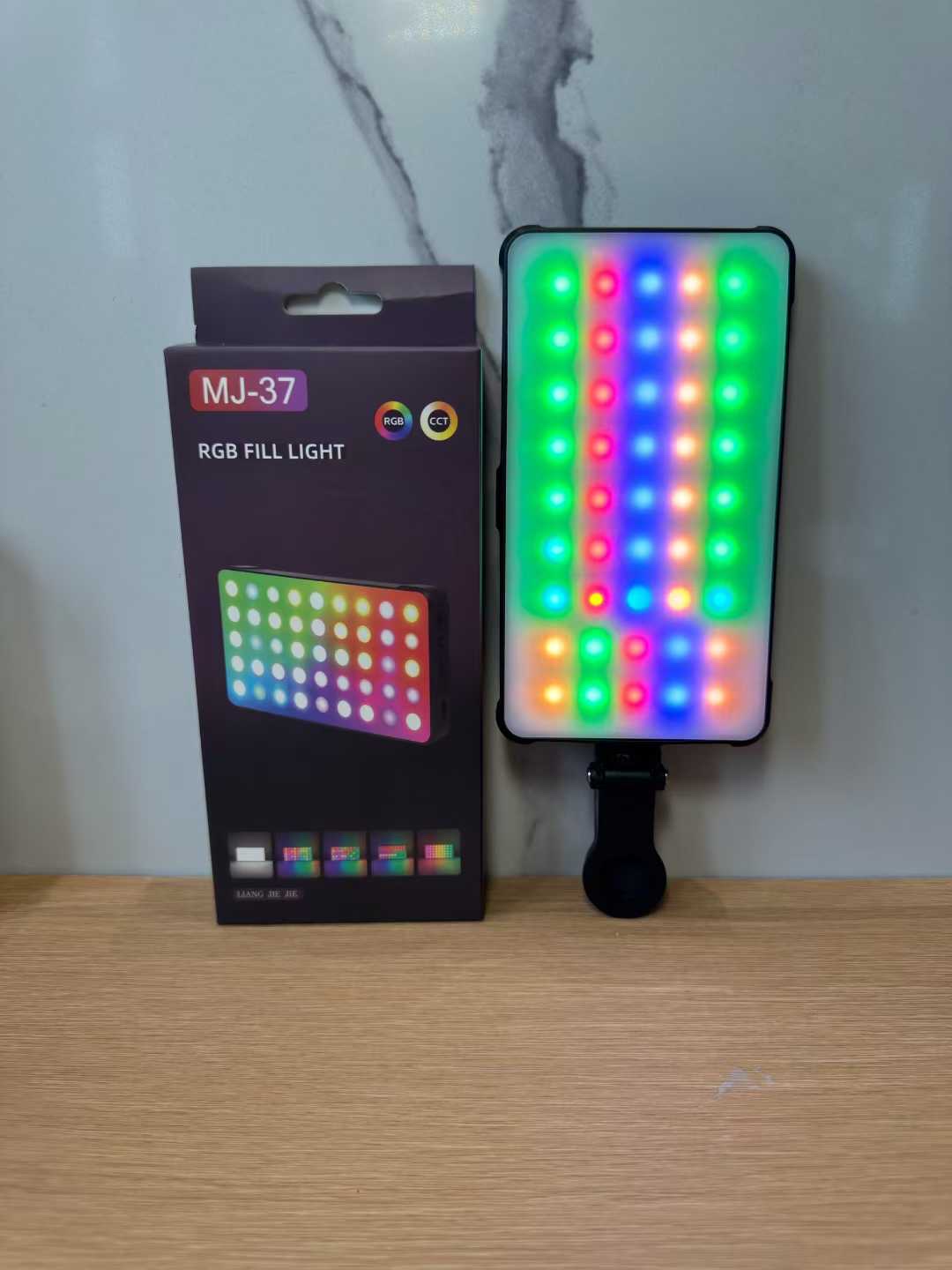 Mj-37 RGB color fill light. Specification image