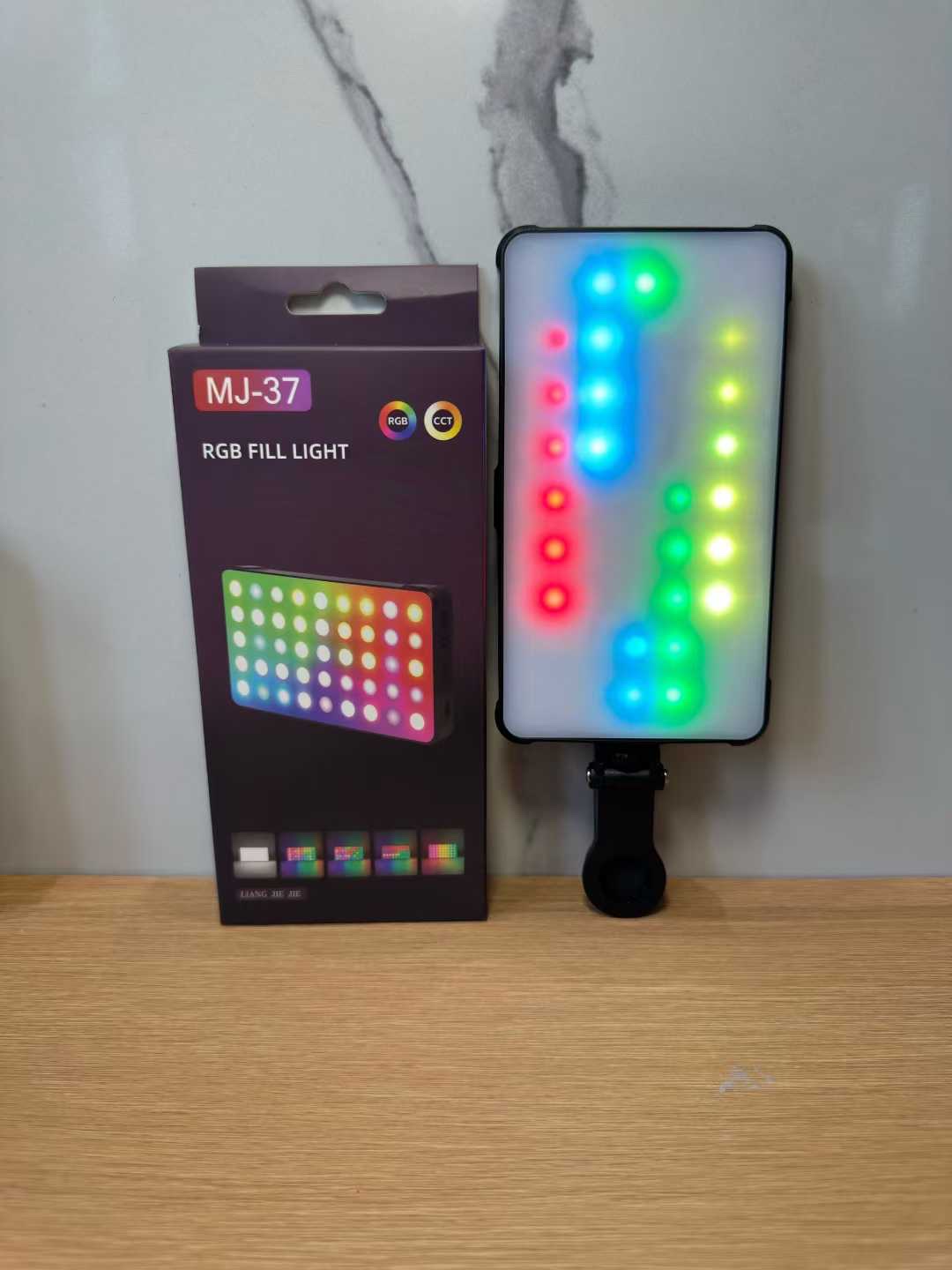 Mj-37 RGB color fill light. detail image 2