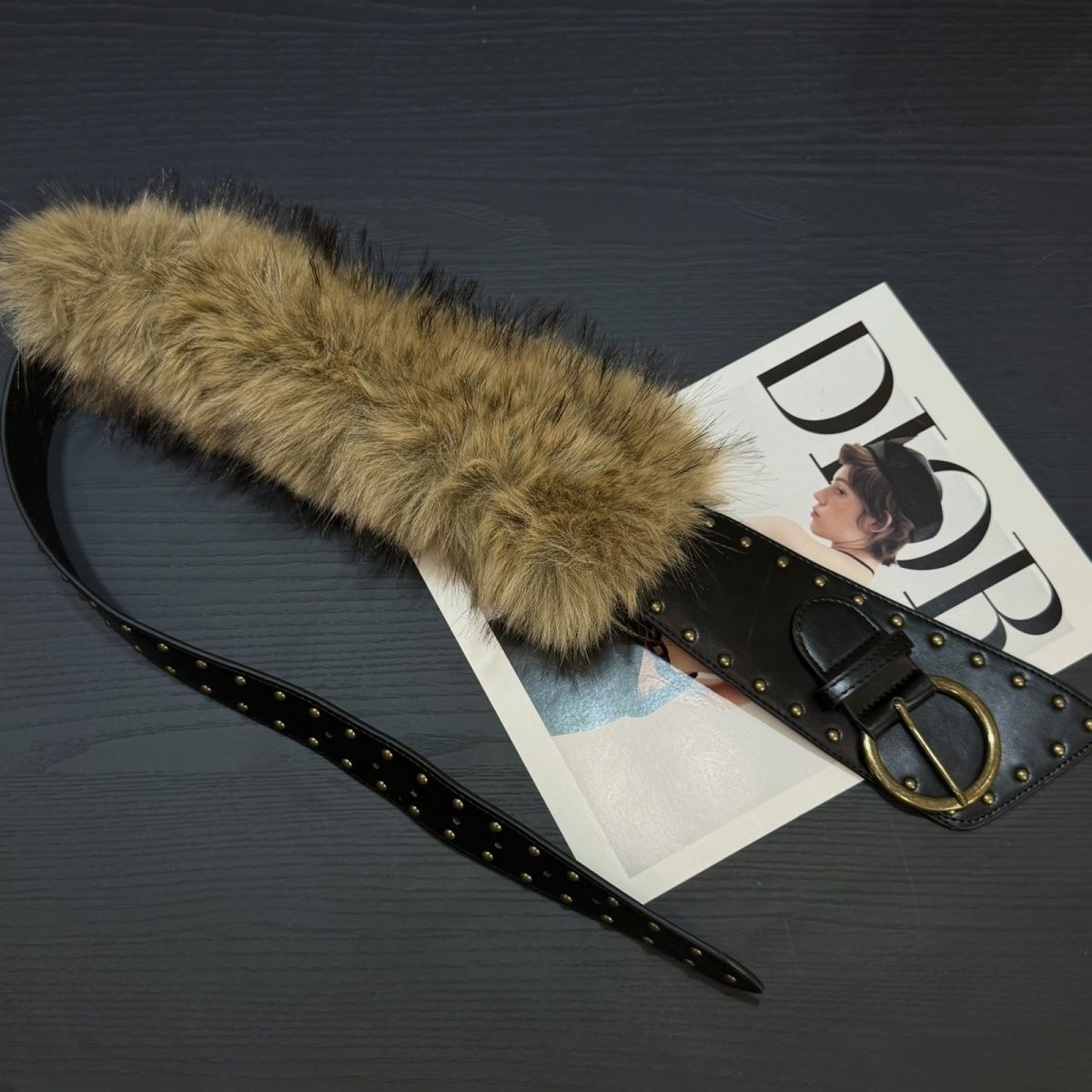 American Maillard Western style Y2K fur patchwork waist belt for girls, hot girl with skirt, wide belt for autumn and winter details Picture