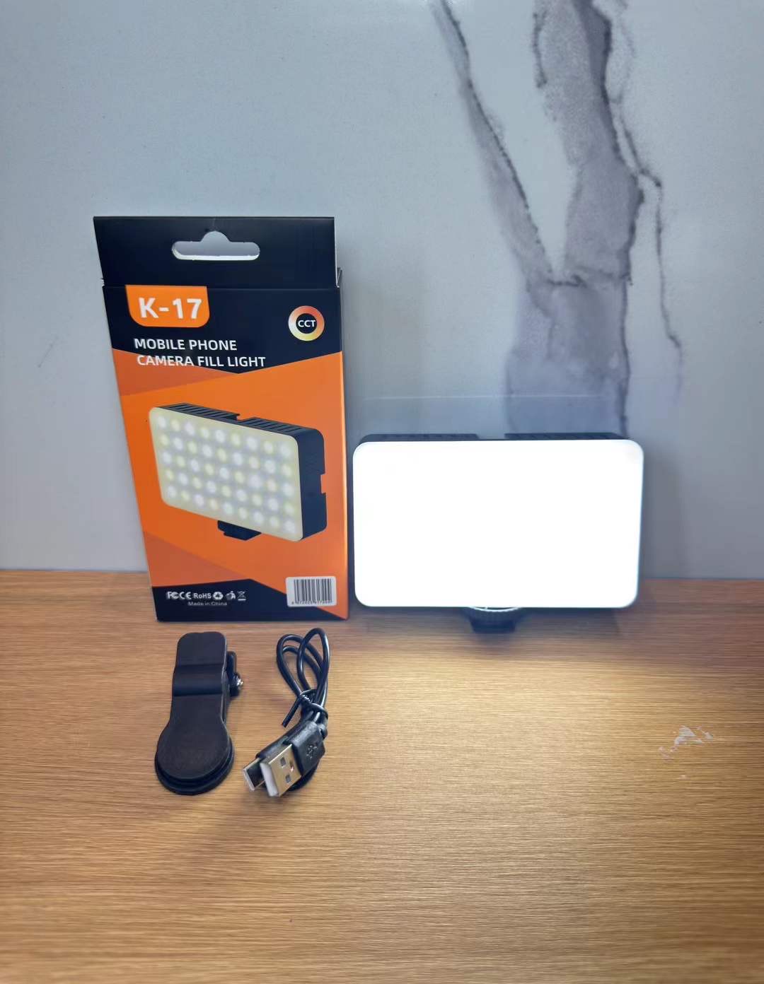 K-17 Three-color clip fill light. detail image 1
