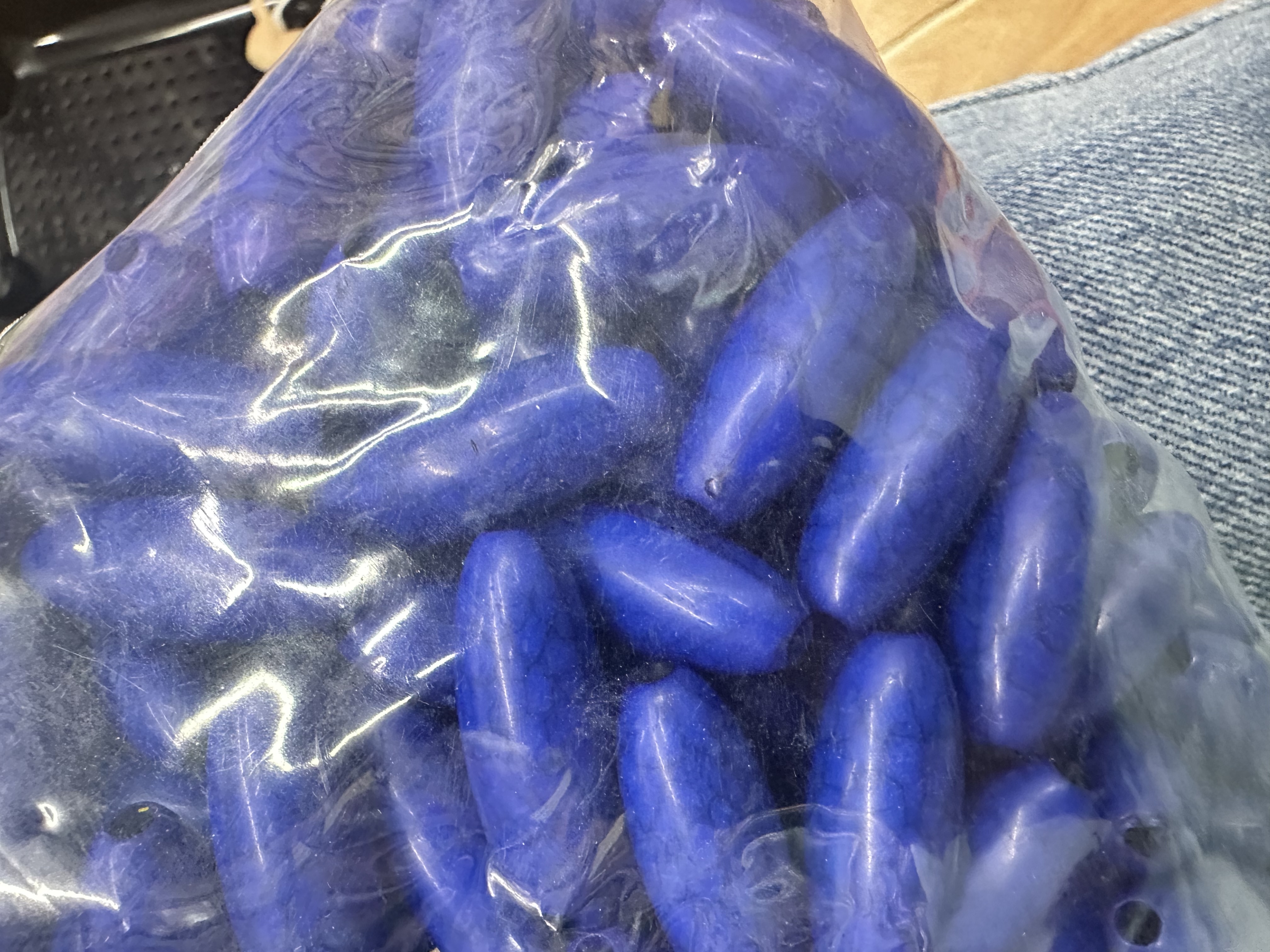 工厂直销32*12mm彩色裂纹细节图