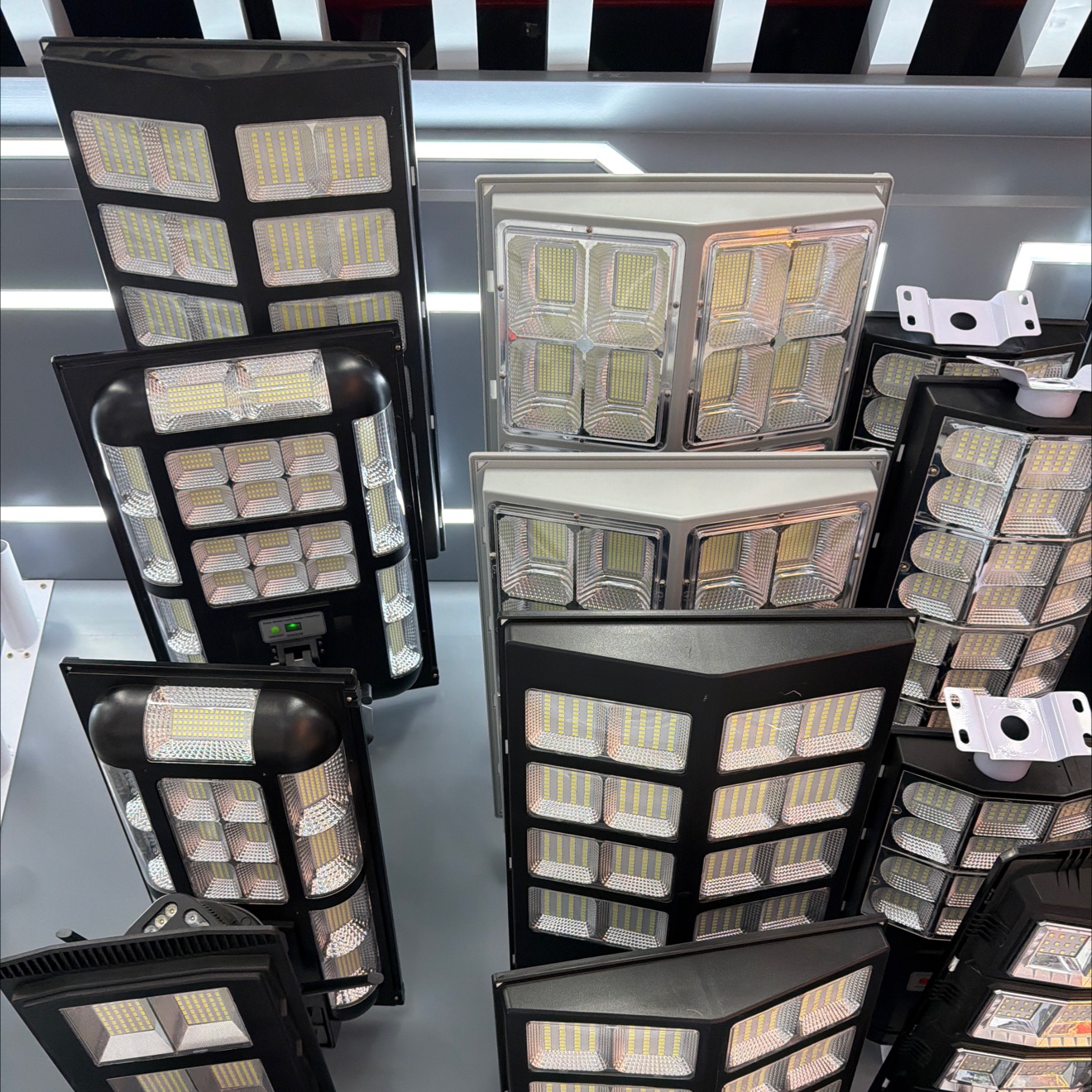 Solar LED floodlights