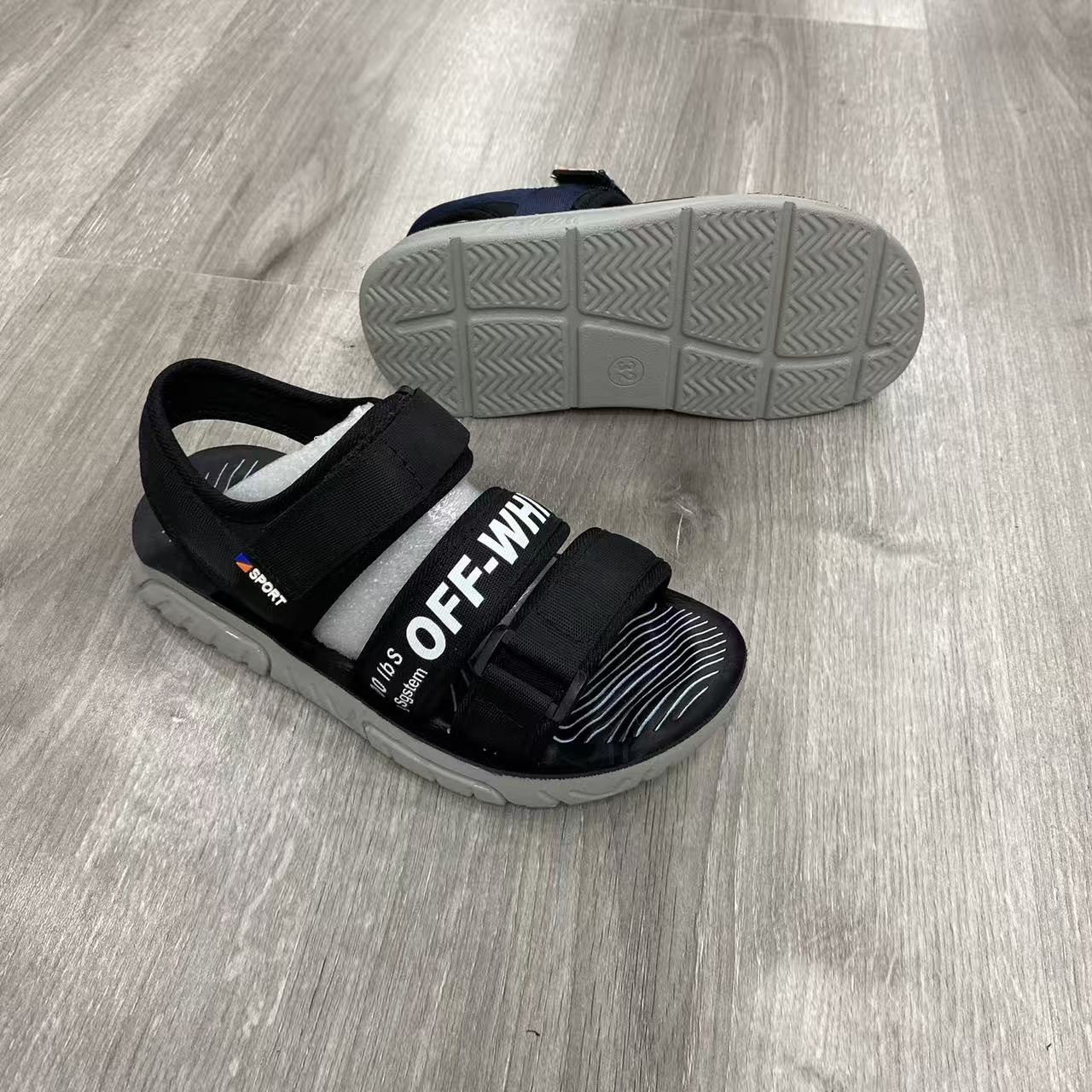 men beach shoes sandals slippers comfortable casual breathable men slippers Application Scenario