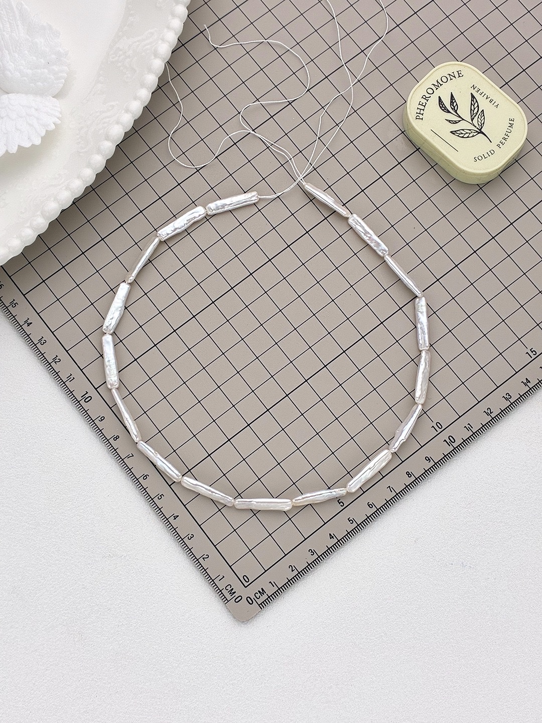 High cost-performance small silver bar Baroque pearl 5x21mm toothpick, natural freshwater pearl slender strip necklace, natural freshwater pearl steamed bun pearl bread pearl decorative accessories, handcrafted material jewelry accessories, multiple colors to choose from Specification image