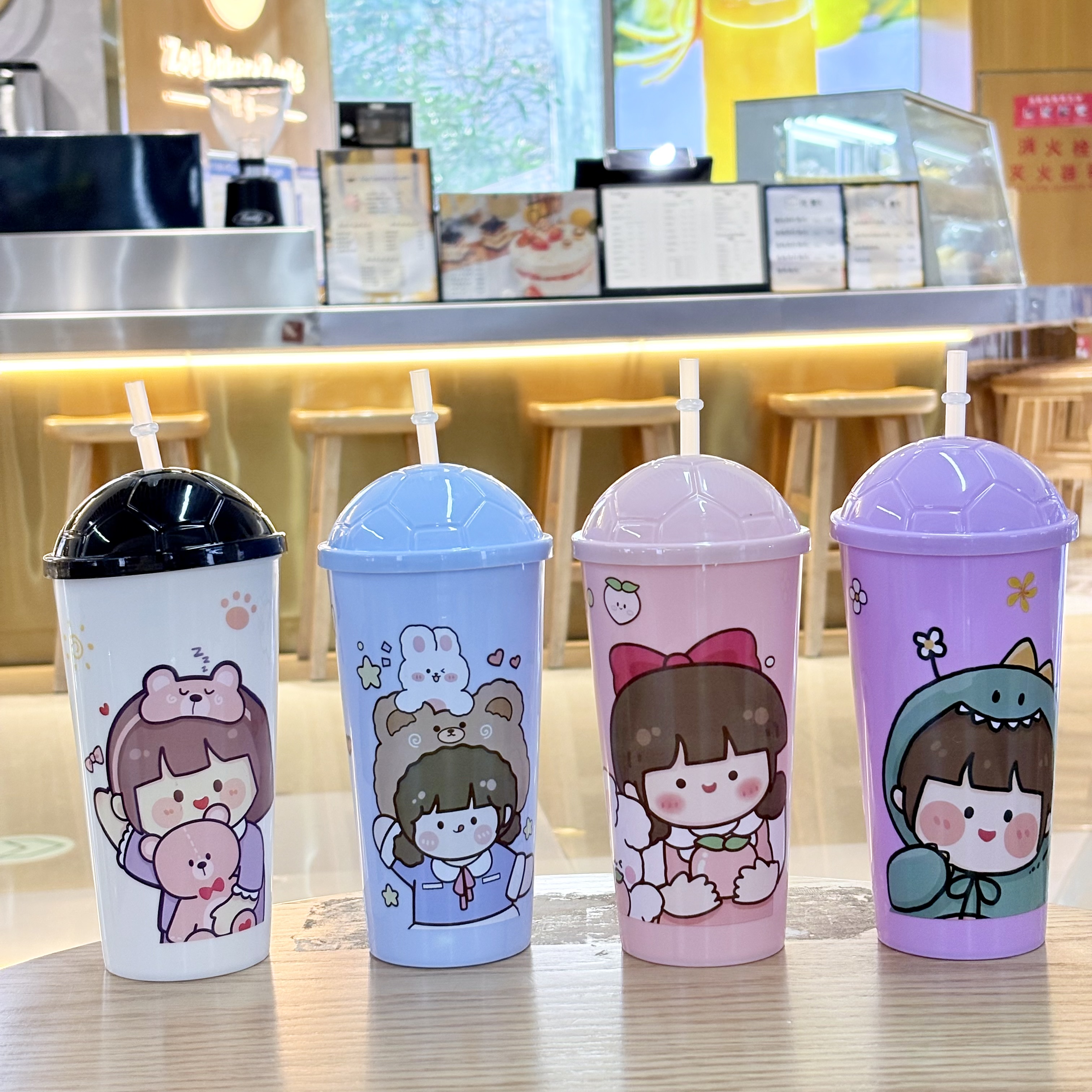 Plastic cups, large-capacity straw cups, shaker cups, cute and niche Instagram couple cups for men and women details Picture