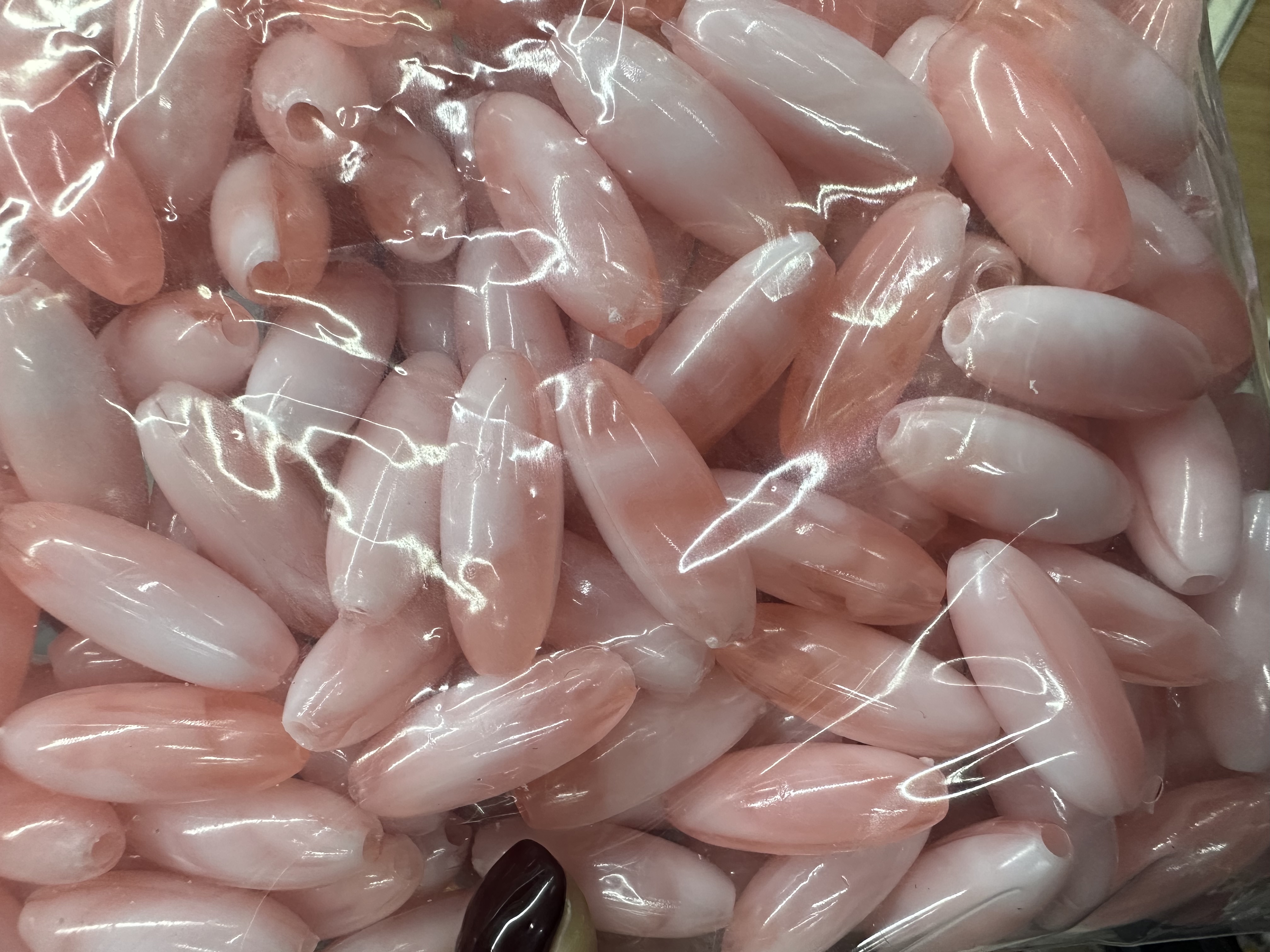 工厂直销双色系列32*12mm细节图