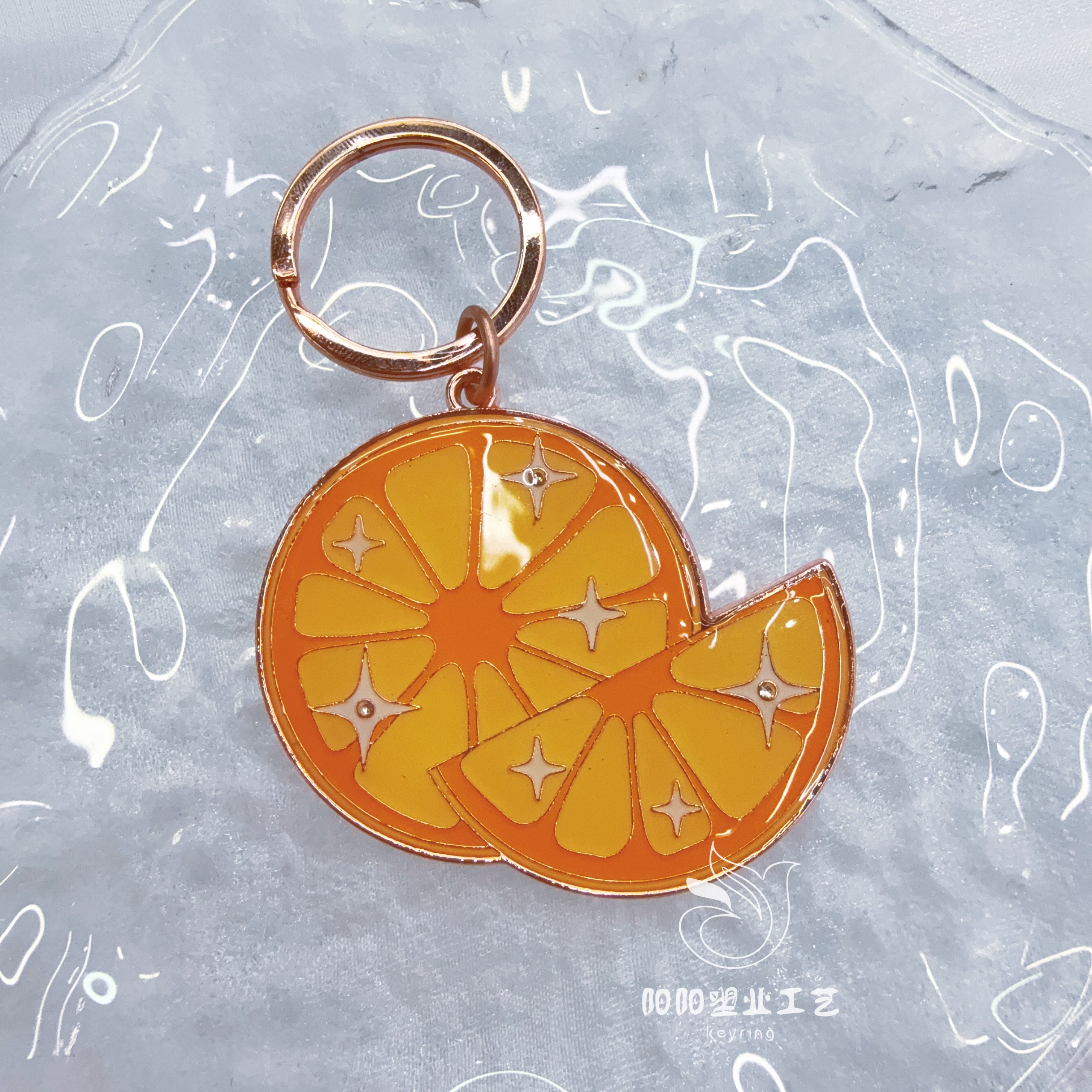 Wholesale of metal keychains, zinc alloy baked paint and resin, fruit keychains, pendants, enamel rotating keychains, acrylic pendants, keychains, Year of the Horse, pony pendants details Picture