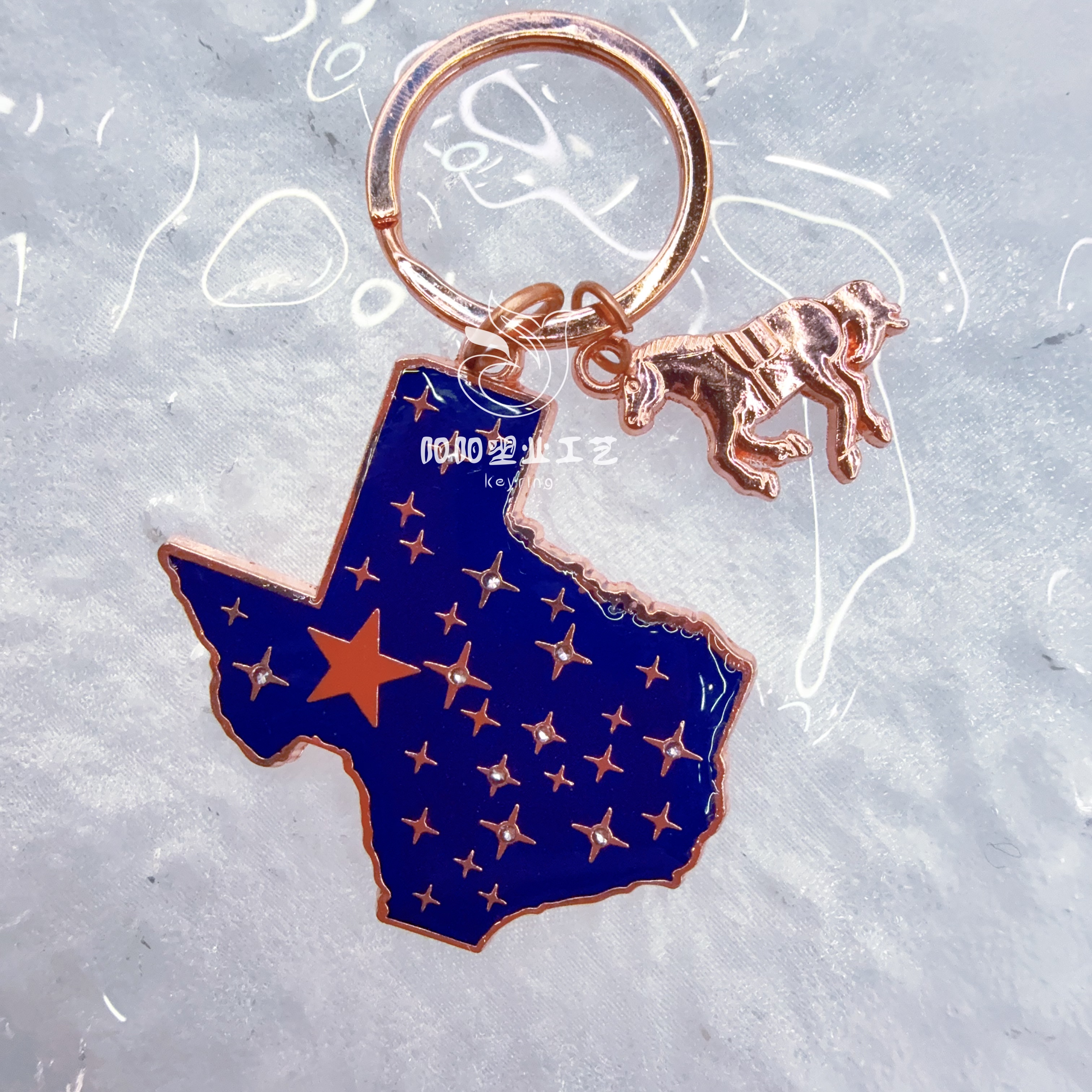 Cross-border best-selling British-style flag, national city landmark pendants, personalized accessories, small gifts, keychains, souvenirs, pony keychains, Horse Year pendants, keychains, hummingbird keychains, keyrings undefined