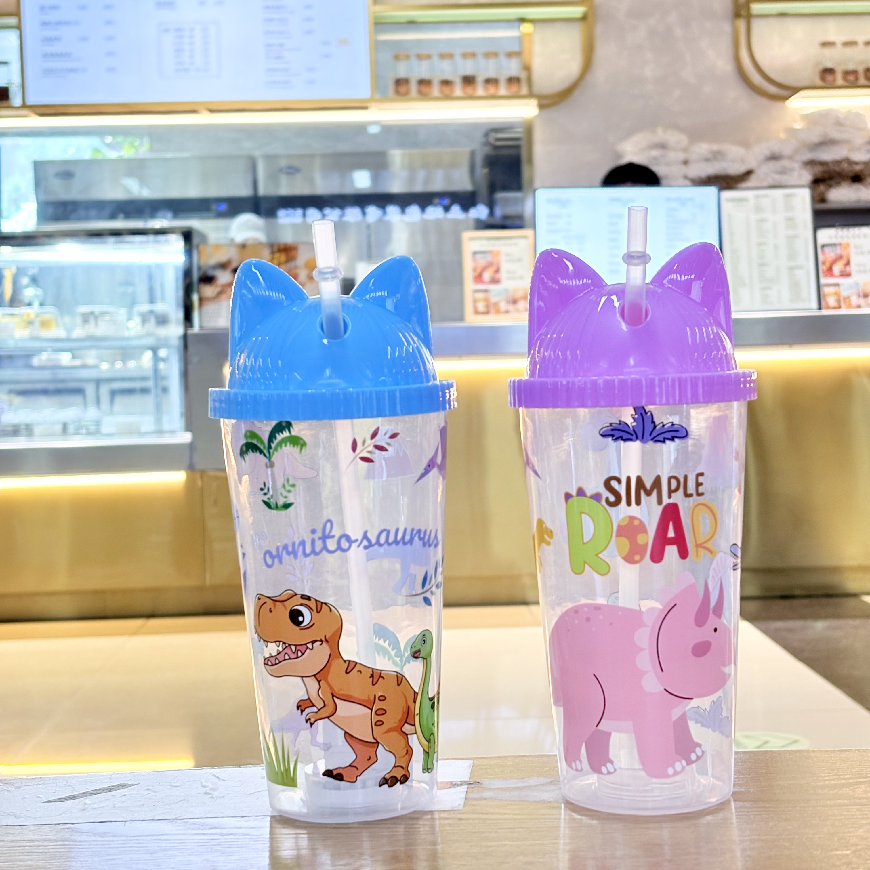 2026 new plastic straw cup, cute dinosaur, large capacity, simple, high appearance level, others Application Scenario