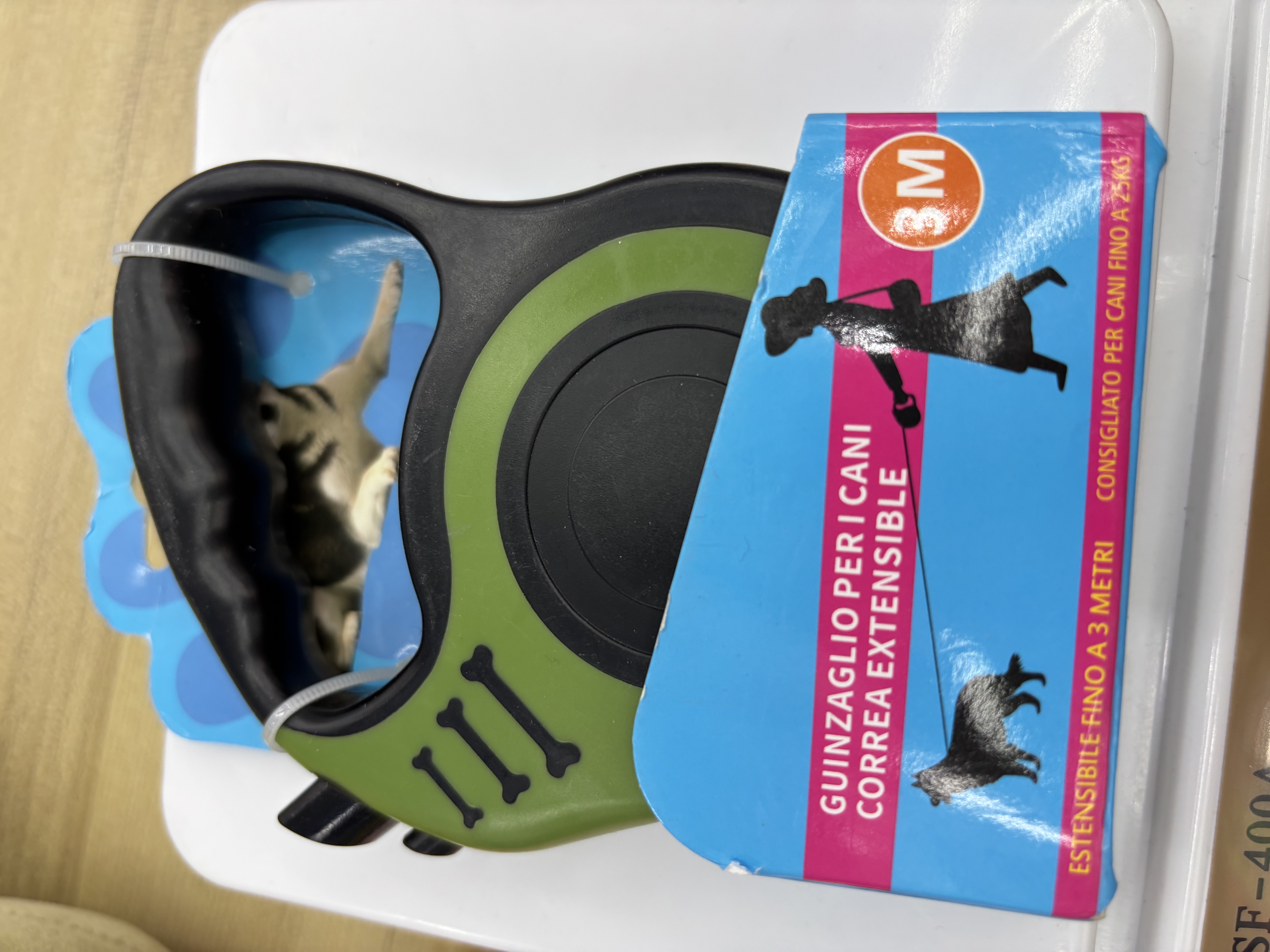 宠物喂食碗陶瓷狗狗用品宠物碗宠物用品宠物餐具耐用防滑宠物陶瓷碗适用宠物喂养宠物牵引绳