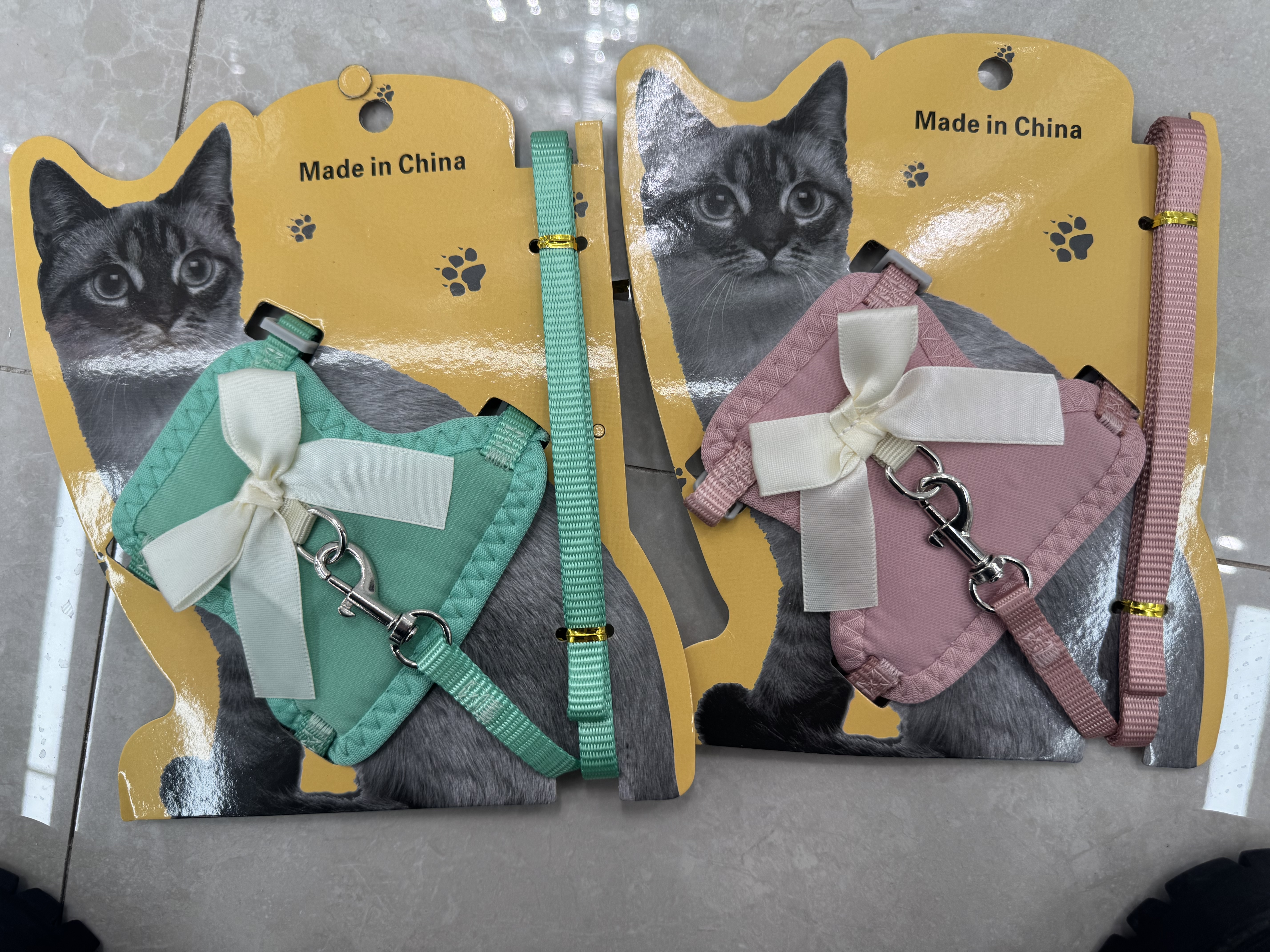 蝴蝶结宠物胸背牵引绳 | 小号猫狗通用 防挣脱遛猫绳 宠物项圈用品 项链宠物用品 宠物配饰 饰品宠物用品 宠物项圈产品图