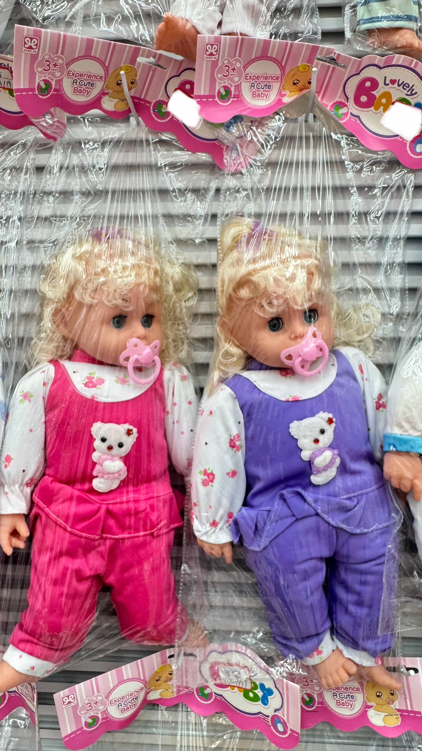 Wholesale of pacifier dolls, rubber baby dolls, soft rubber baby dolls, children's role-playing toys, doll sets