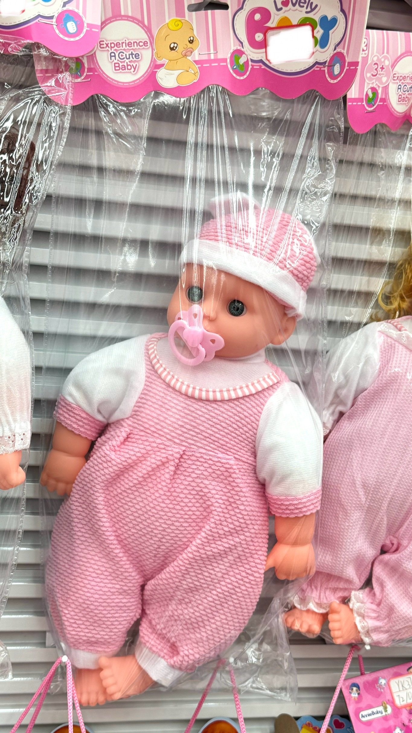 Wholesale of pacifier dolls, rubber dolls, soft rubber baby dolls, children's role-playing toys, doll sets