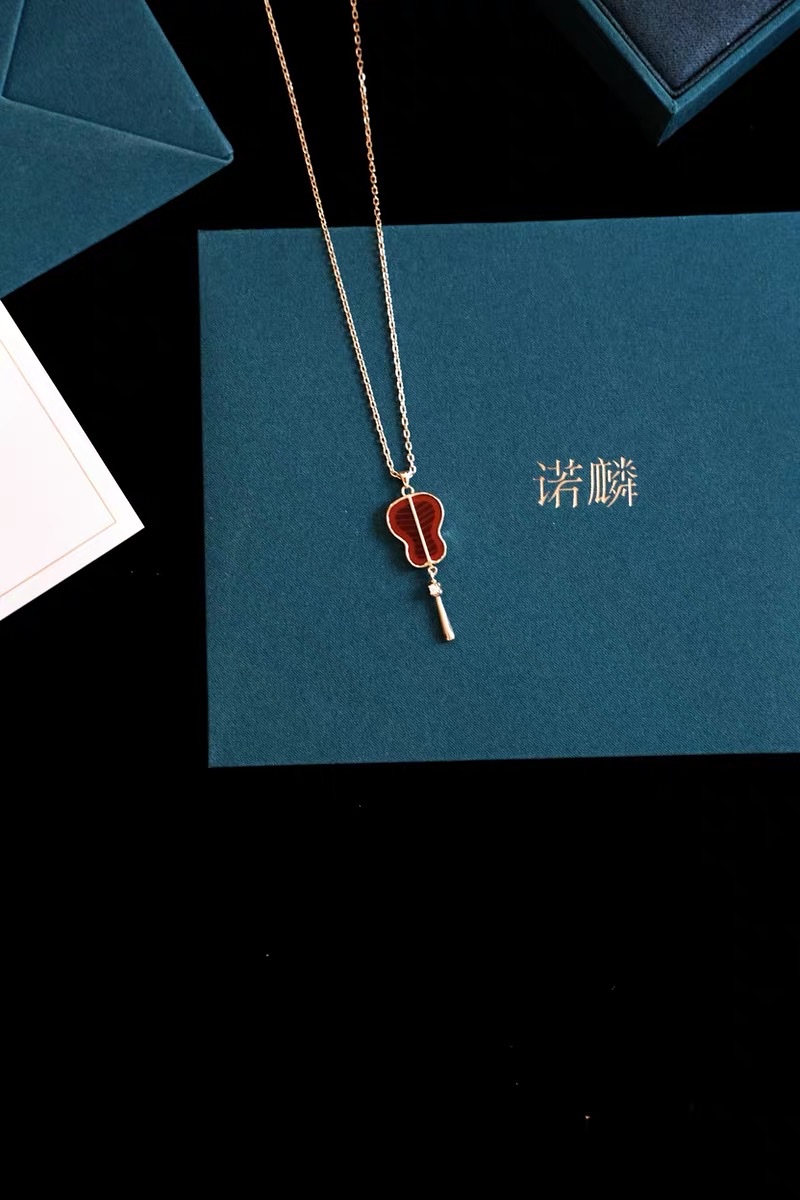 【 NOLYN】 Green Sky Series Earrings, Earrings, pendants, red agate, niche original design, new Chinese-style light luxury accessories, stud earrings and earrings Item Picture