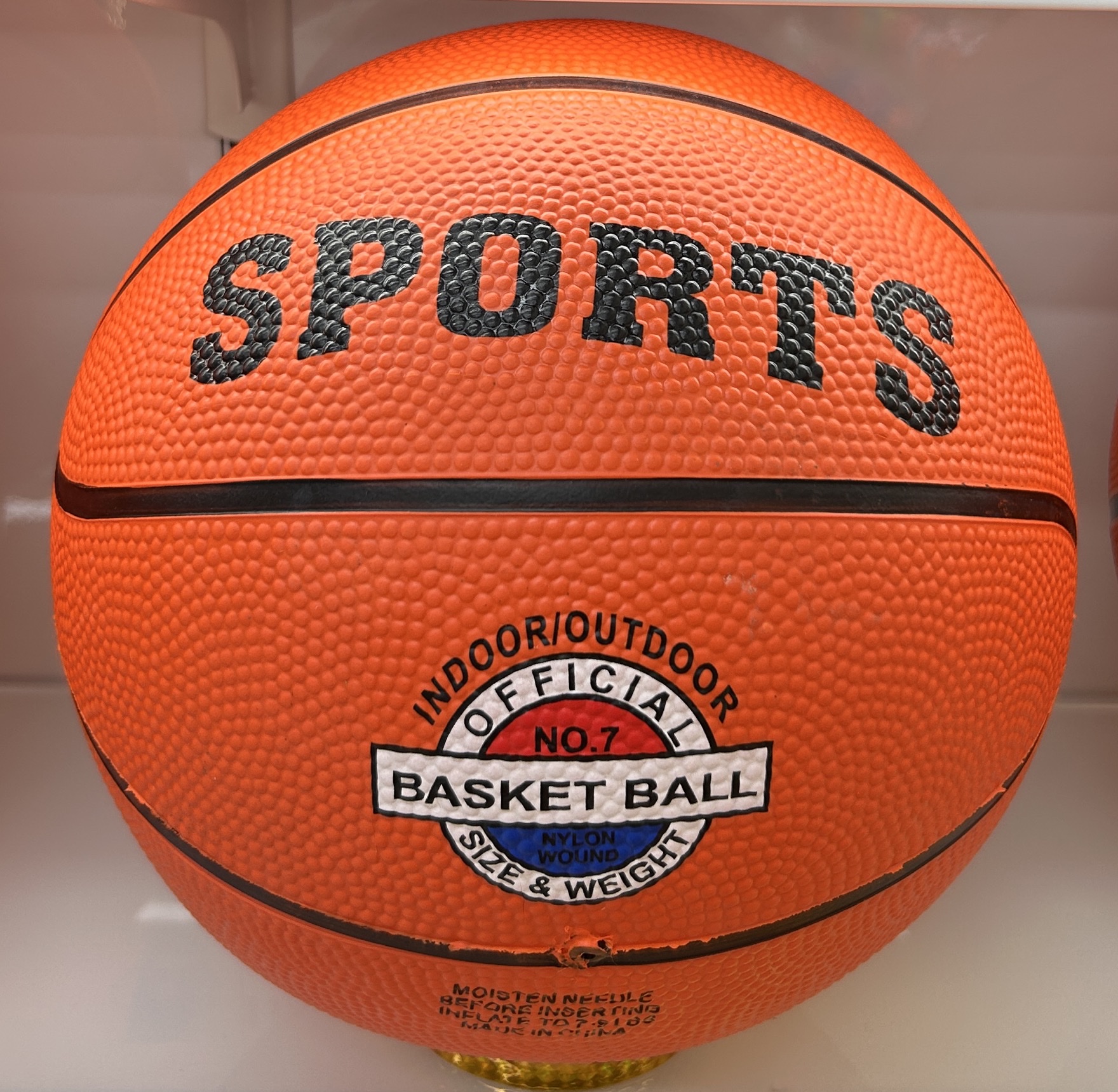 Children's basketball ultra-fine fiber inflatable balls, children's small basketball sports toys, suitable for children's exercise basketball, kindergarten entertainment