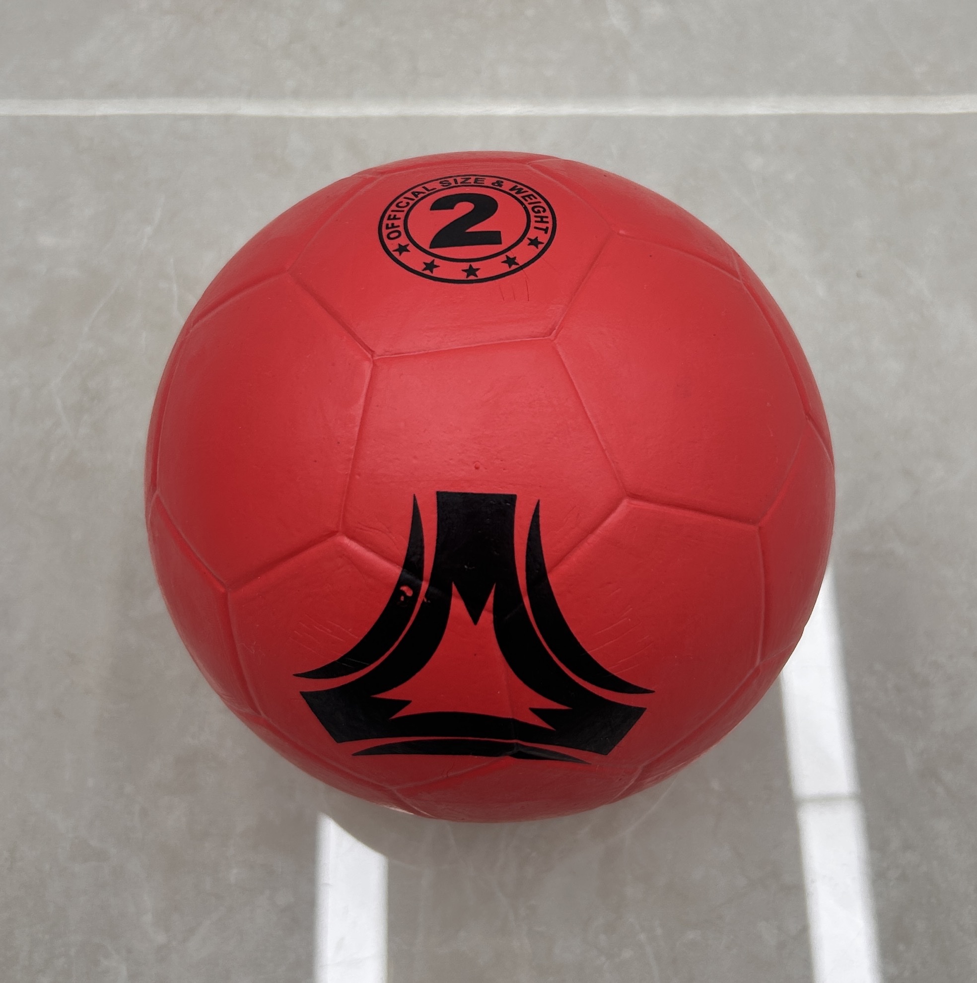 No. 2 smooth football is wear-resistant and durable. It is a football for matches and training