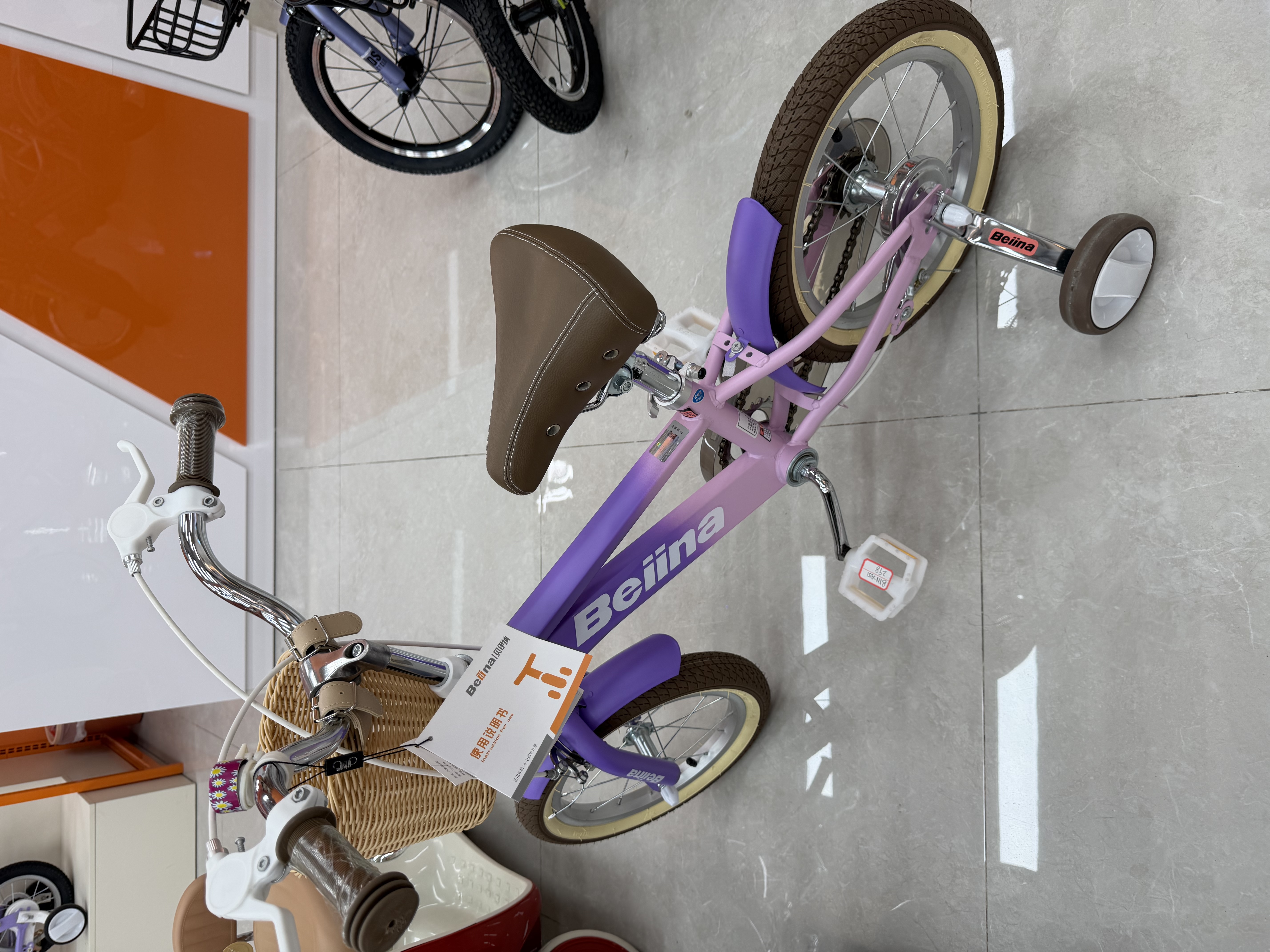 儿童三轮车小孩玩具车儿童电瓶车宝宝童车幼儿推车儿童小车适合学步儿童车款式多样