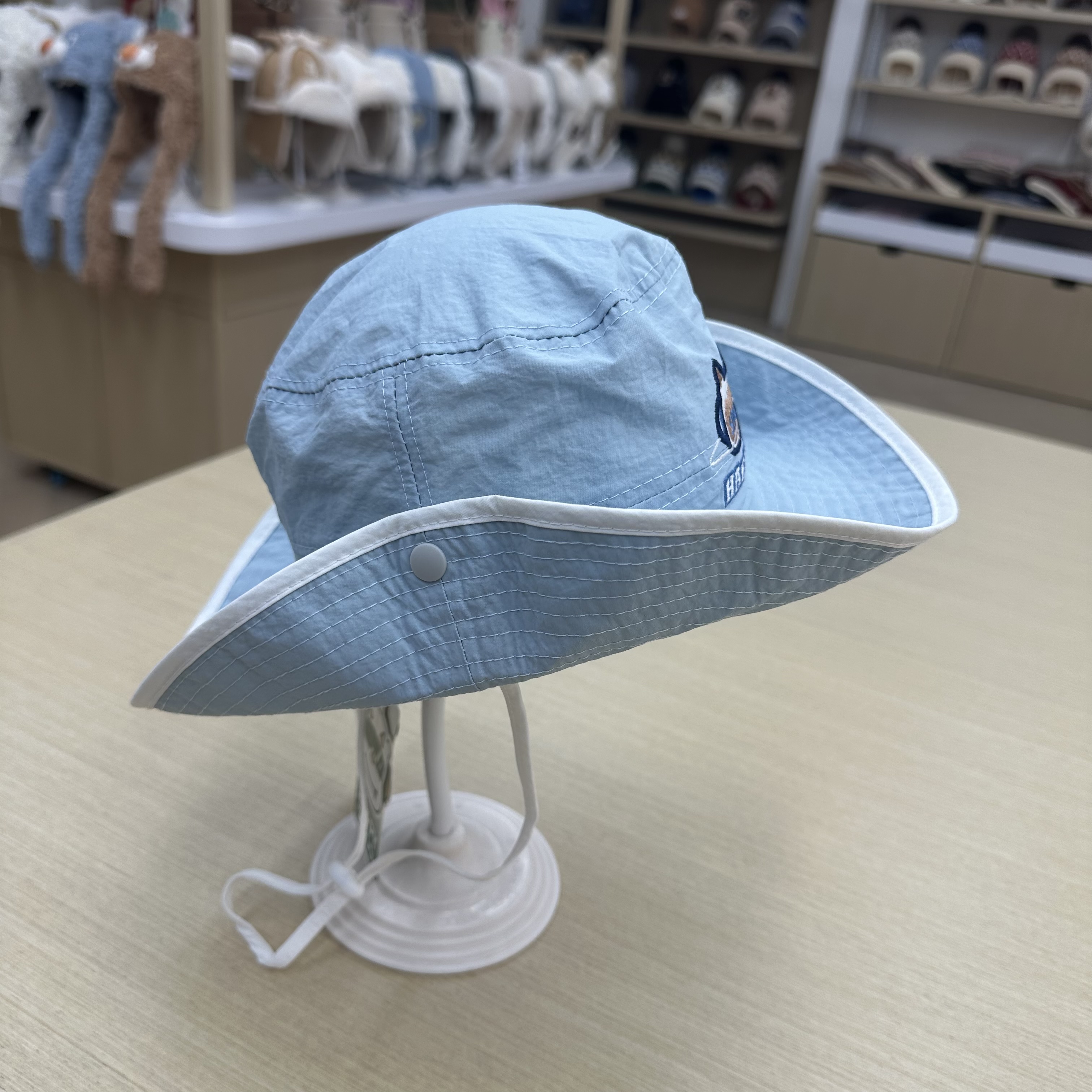 Wide-brimmed fisherman hats, children's hats and sun protection hats suitable for children aged 2 to 8 in summer full figure