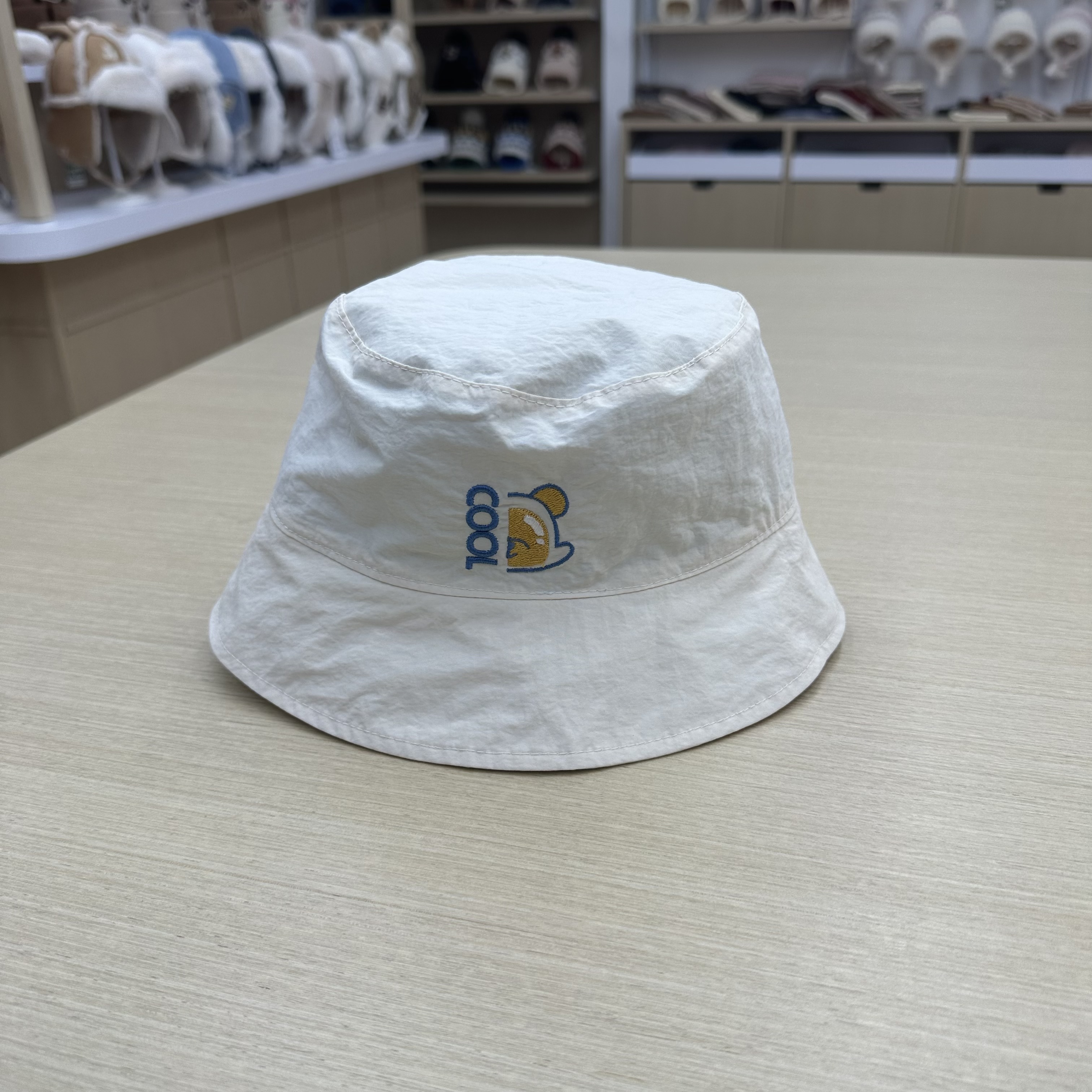 Suitable for children aged 2 to 8, summer double-sided fisherman hats, children's hats, sun protection hats and basin hats thumbnail
