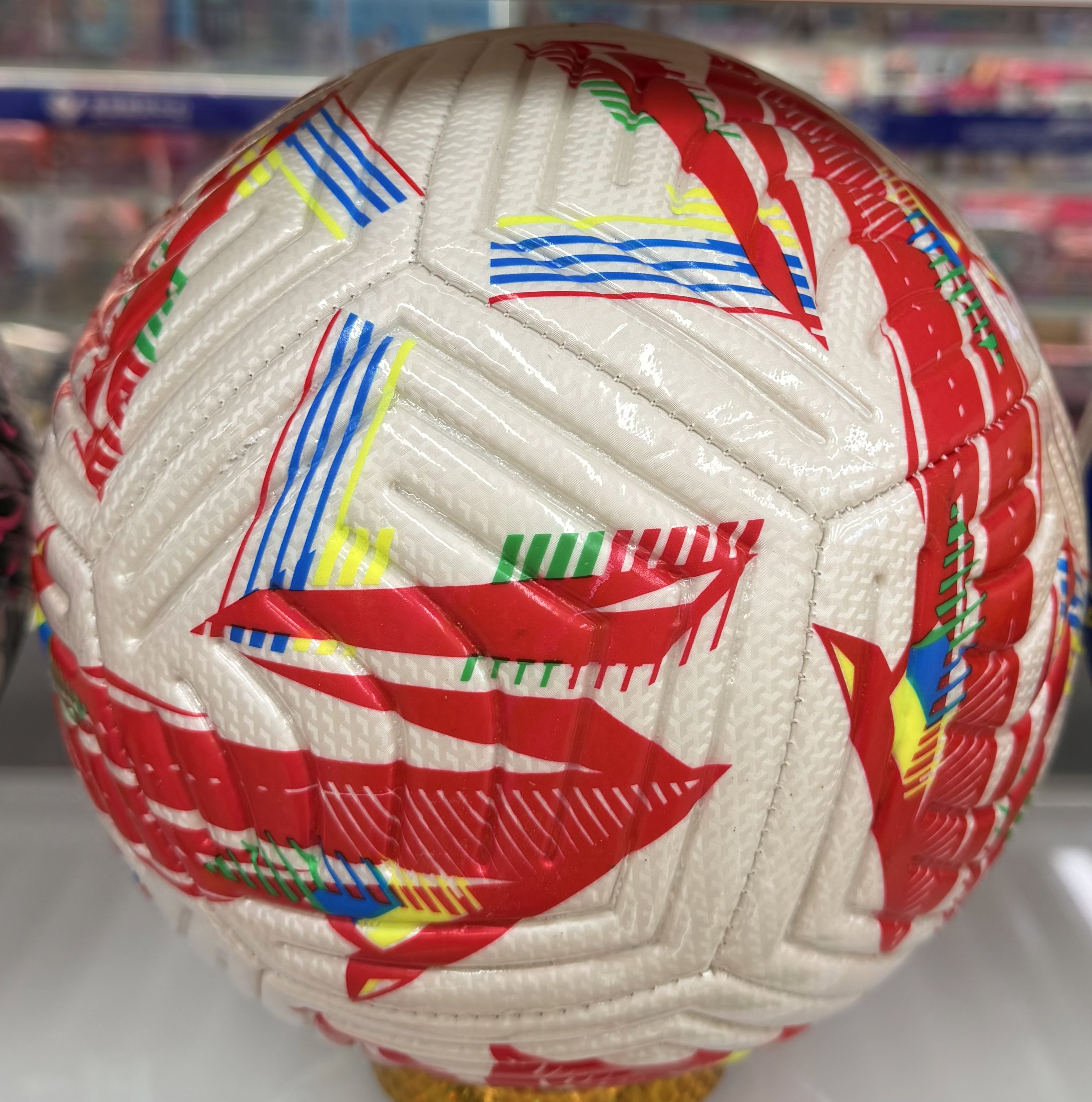 The No. 5 football is wear-resistant and durable, specifically designed for football matches